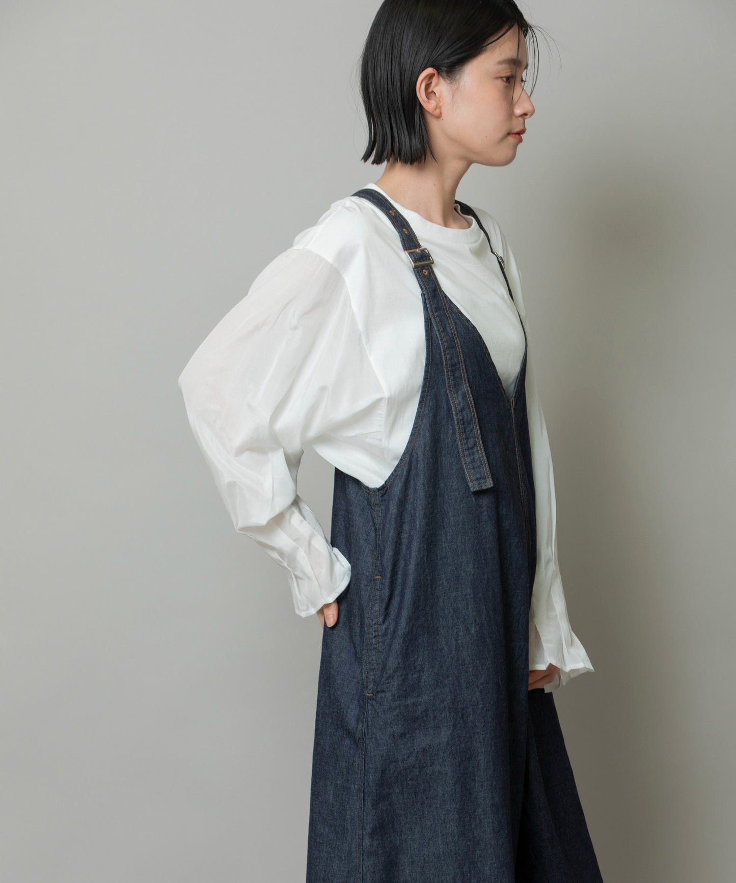 【定番】6.5ozスラブデニムフレアサロペット