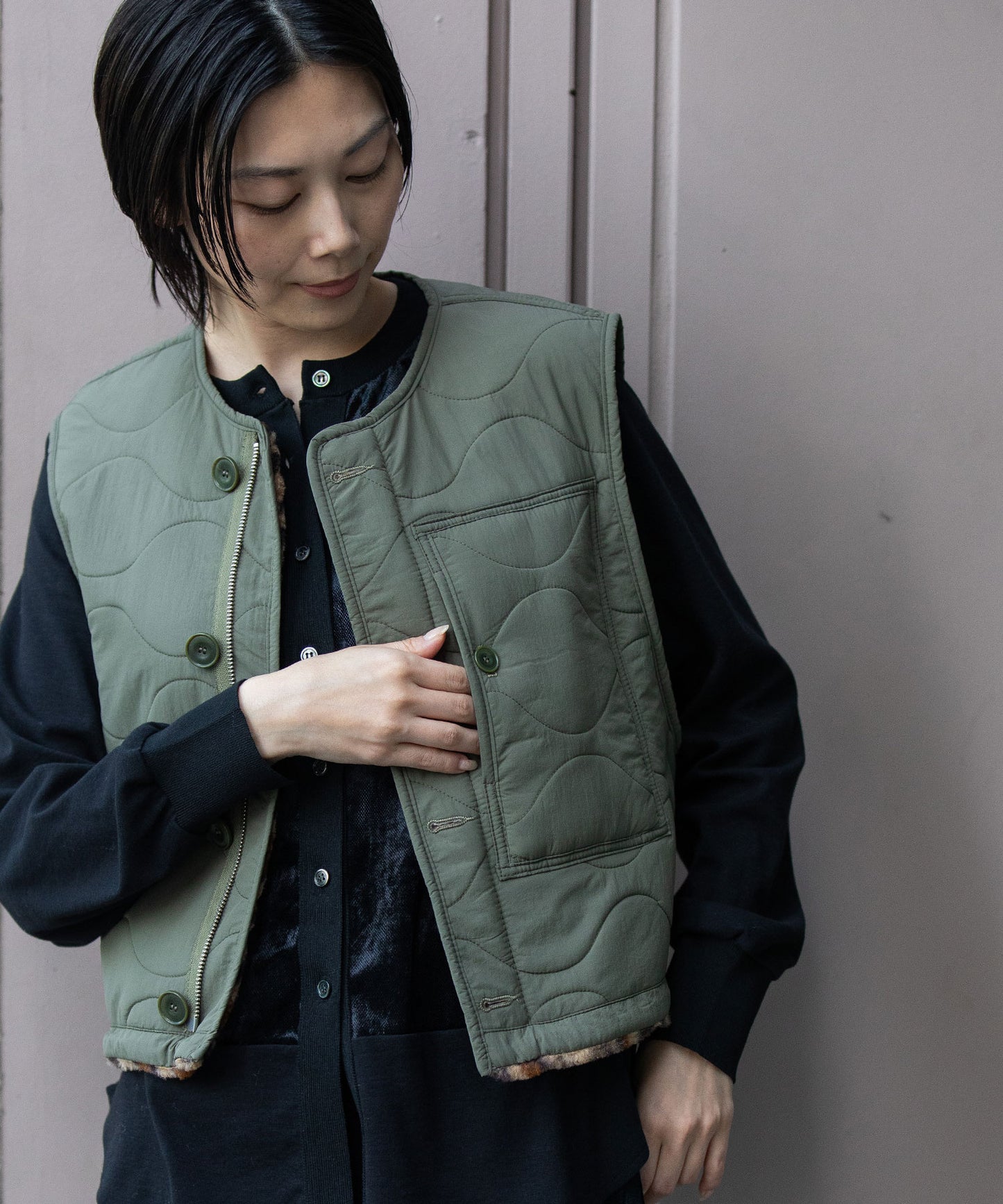 キルティングタフタ×ボアリバーシブルジレ