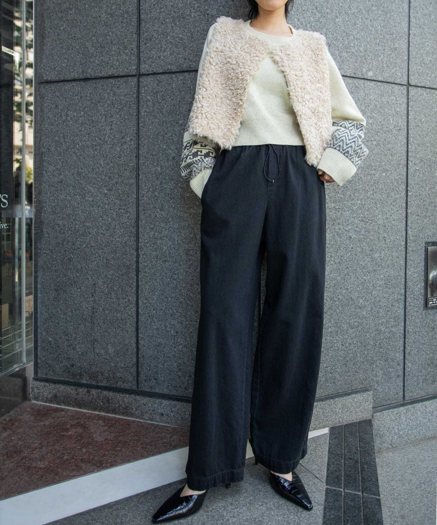 カーリーフェイクファー×シープボアリバーシブルジレ