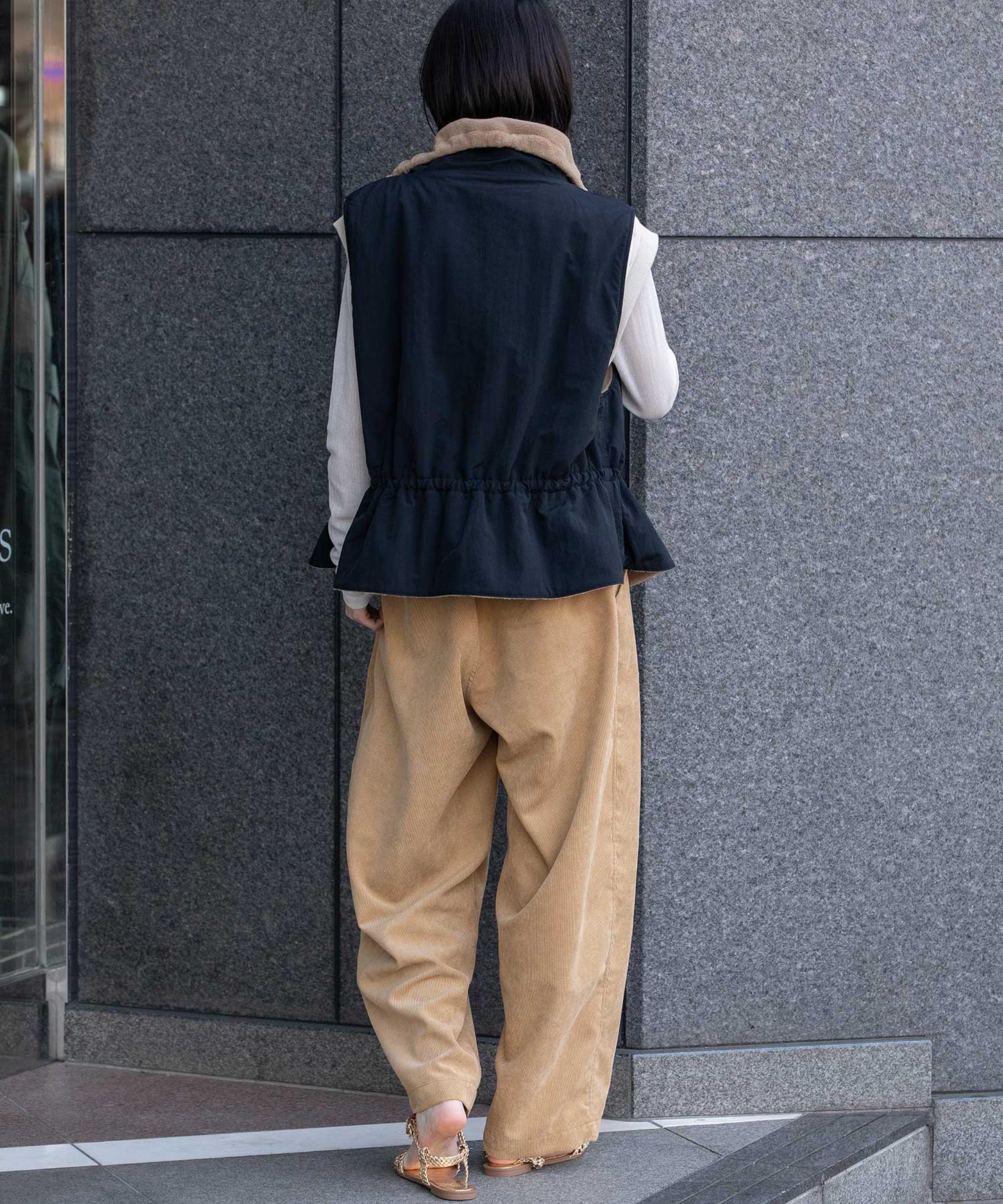 ナイロンタフタ×フリースリバーシブルジレ