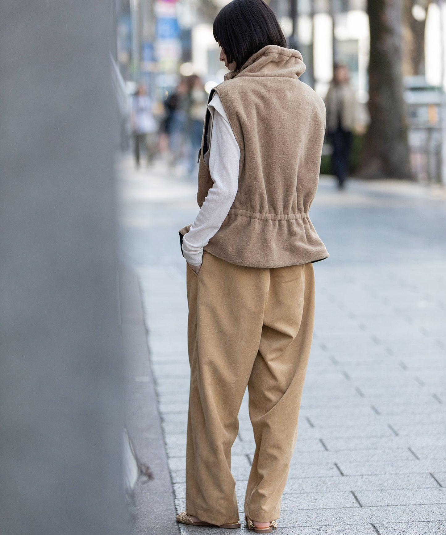 ナイロンタフタ×フリースリバーシブルジレ
