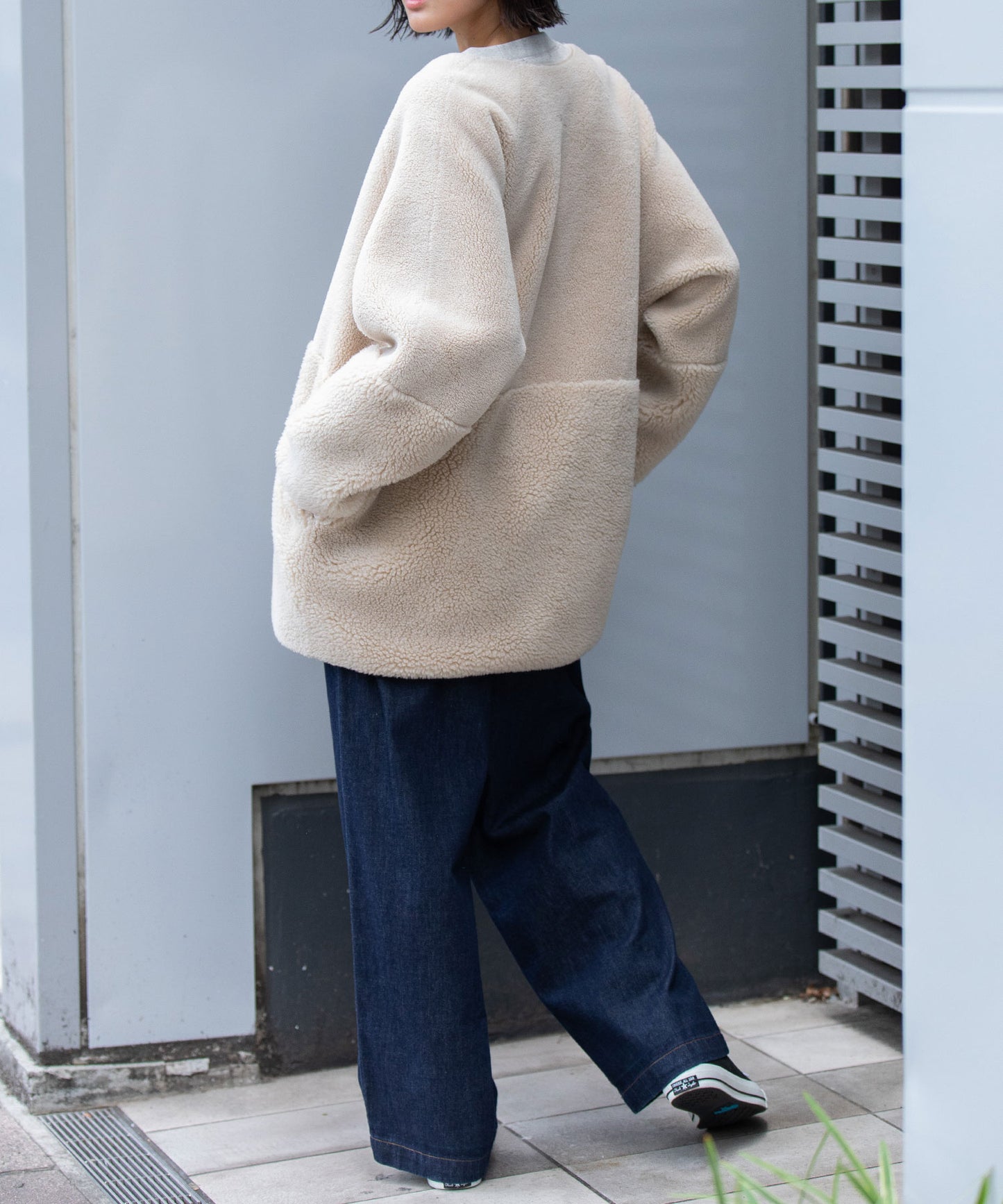 ウールシープボアムートンリバーシブルノーカラーコート