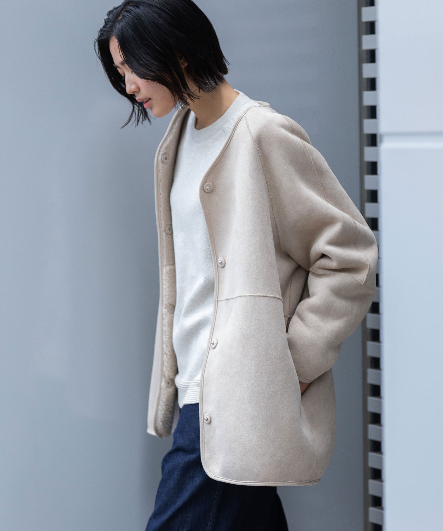 ウールシープボアムートンリバーシブルノーカラーコート