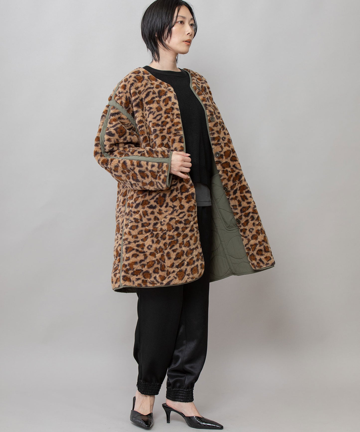 キルティング×ボアリバーシブルノーカラーコート