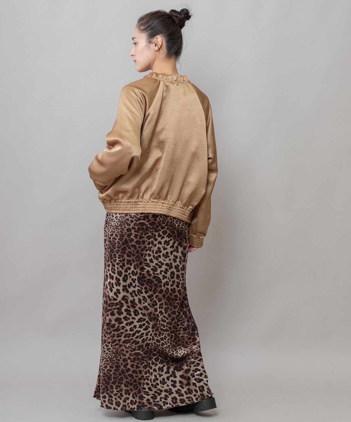 ヴィンテージダブルサテンギャザーブルゾン