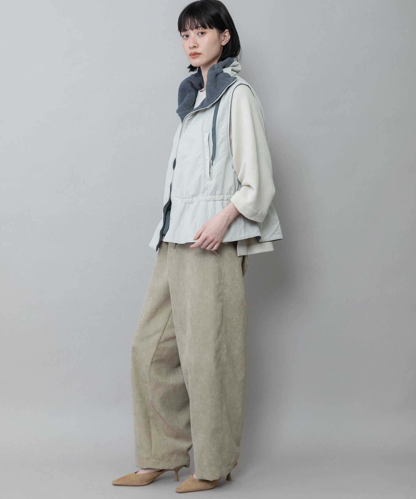 ナイロンタフタ×フリースリバーシブルジレ