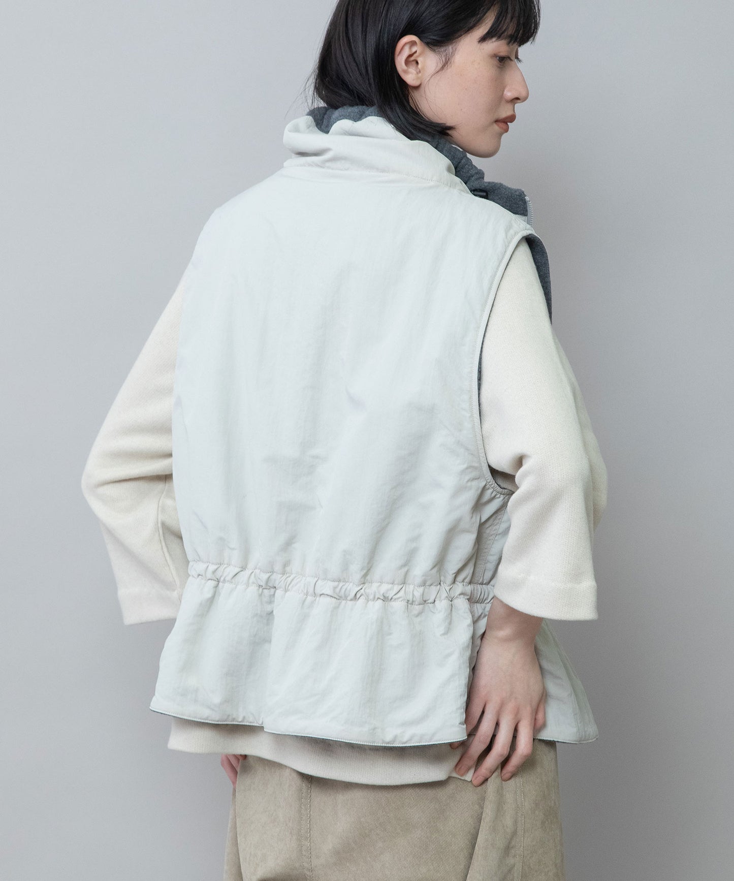 ナイロンタフタ×フリースリバーシブルジレ
