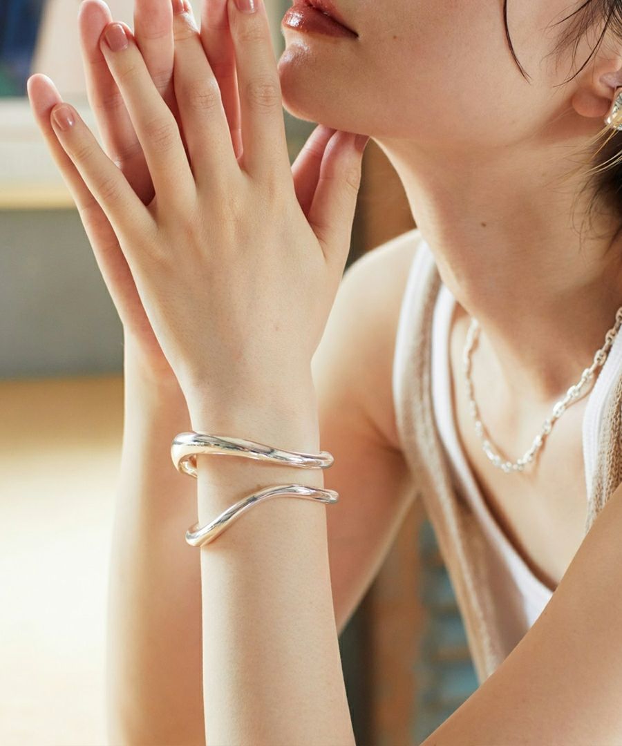 ダブルラインバングル