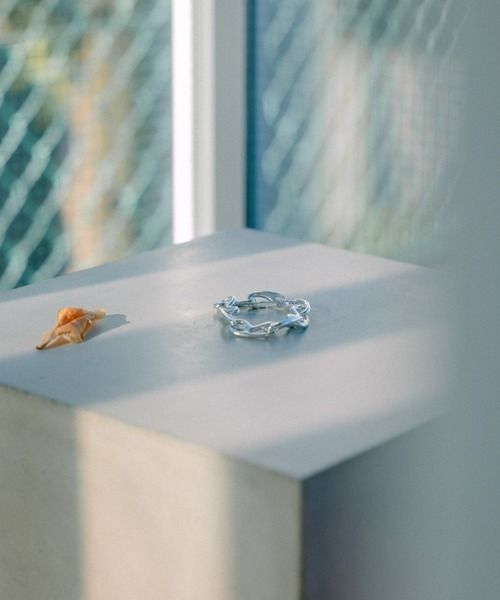 プレッツェルブレスレット