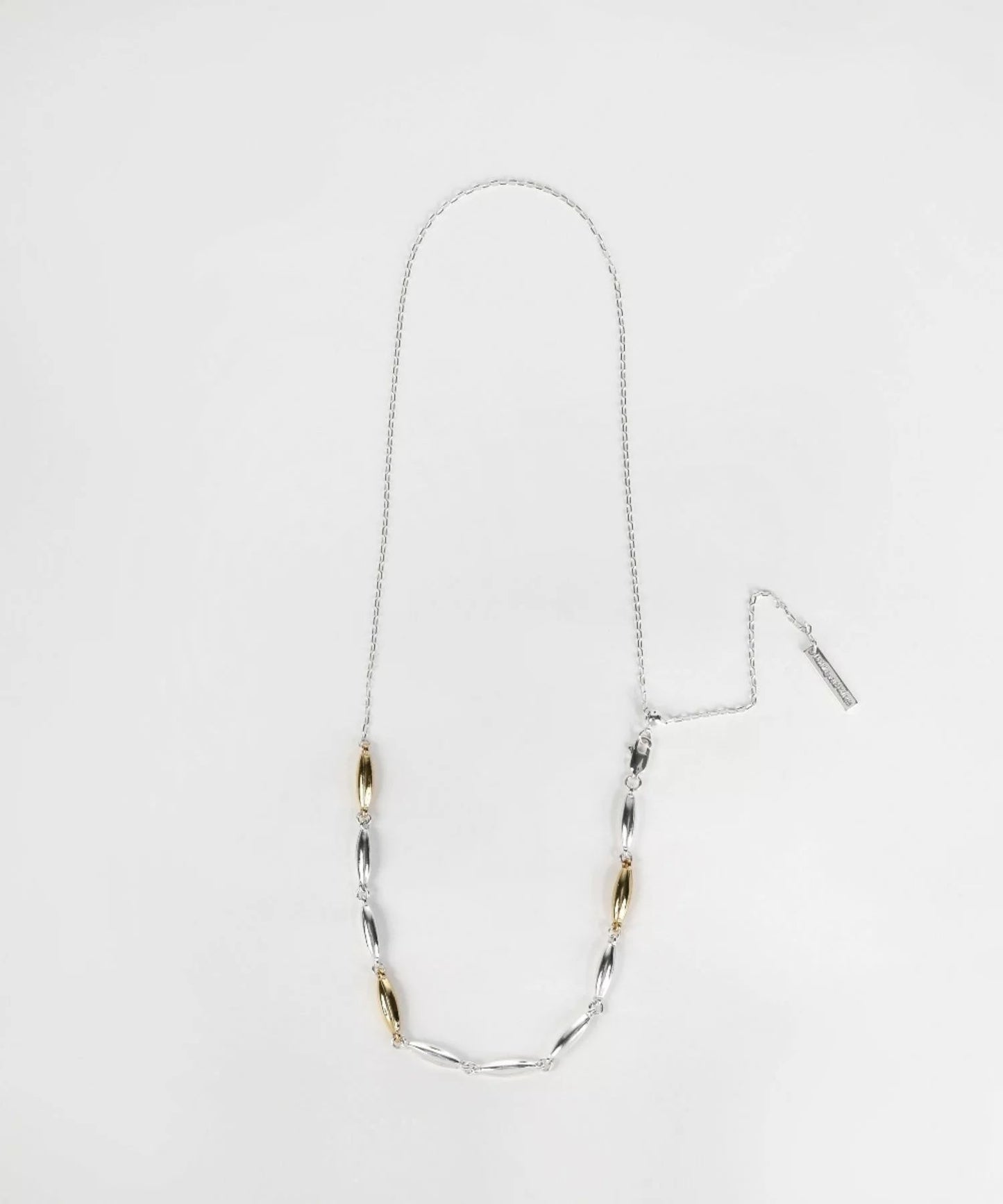 プランプモチーフアジャスタブルネックレス