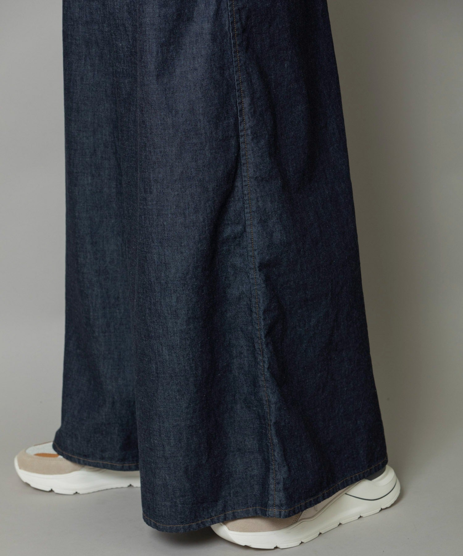 定番】6.5ozスラブデニムフレアサロペット – Munich web shop