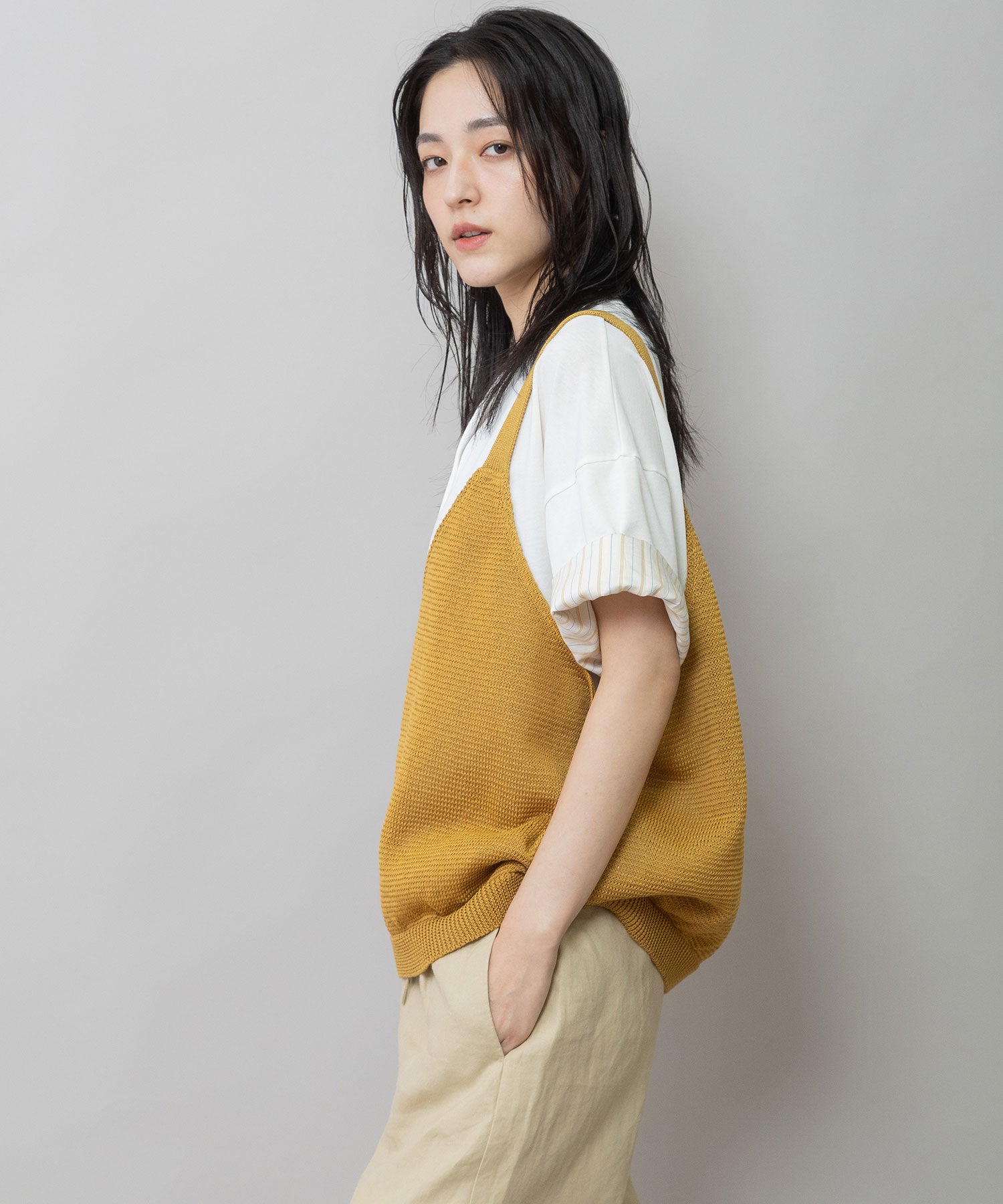 MOSCHINO イエロー コットンニットタンクトップ MOSCHINO - ブティックモスキーノ BOUTIQUE MOSCHINO ニットの通販 by