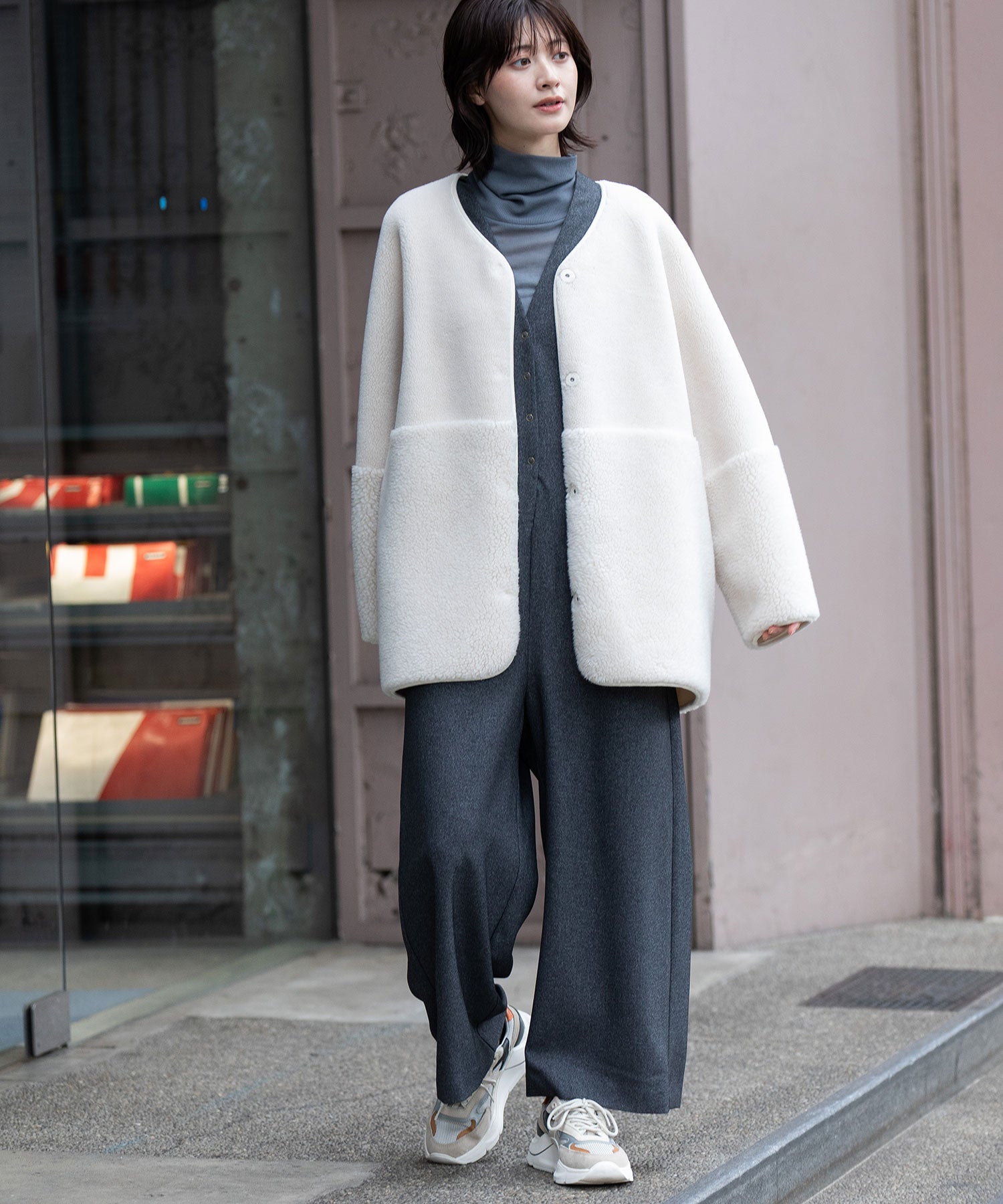 ウールシープボアムートンリバーシブルノーカラーコート – Munich web shop