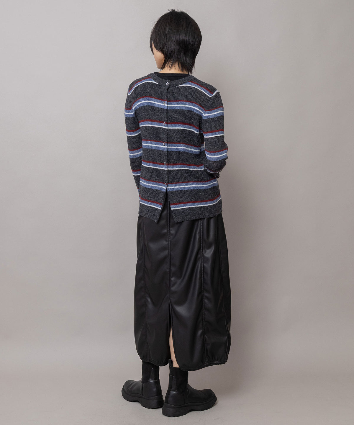 フェイクレザー イージーバレルスカート