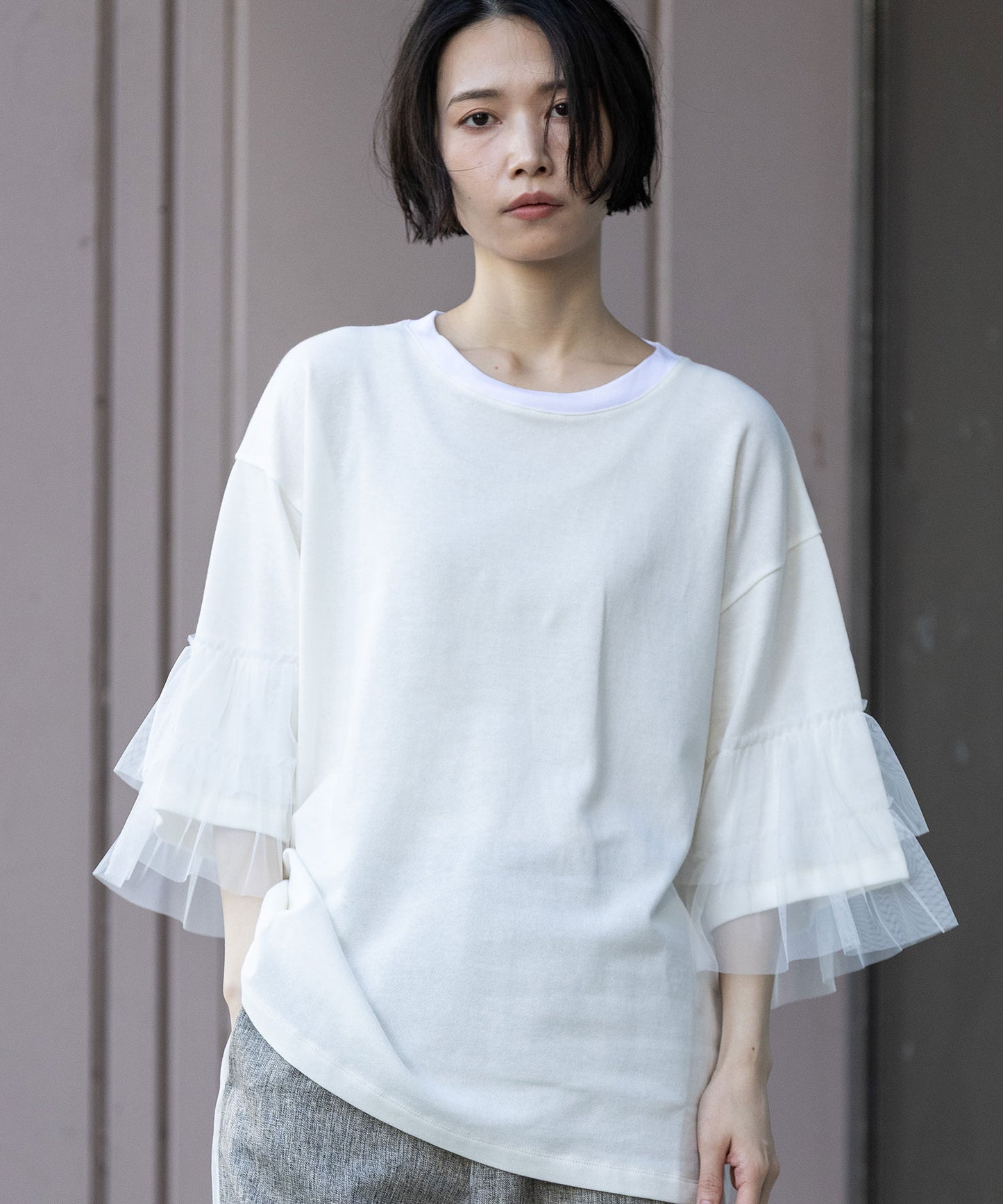 裏毛×チュールラッフルスリーブトップス