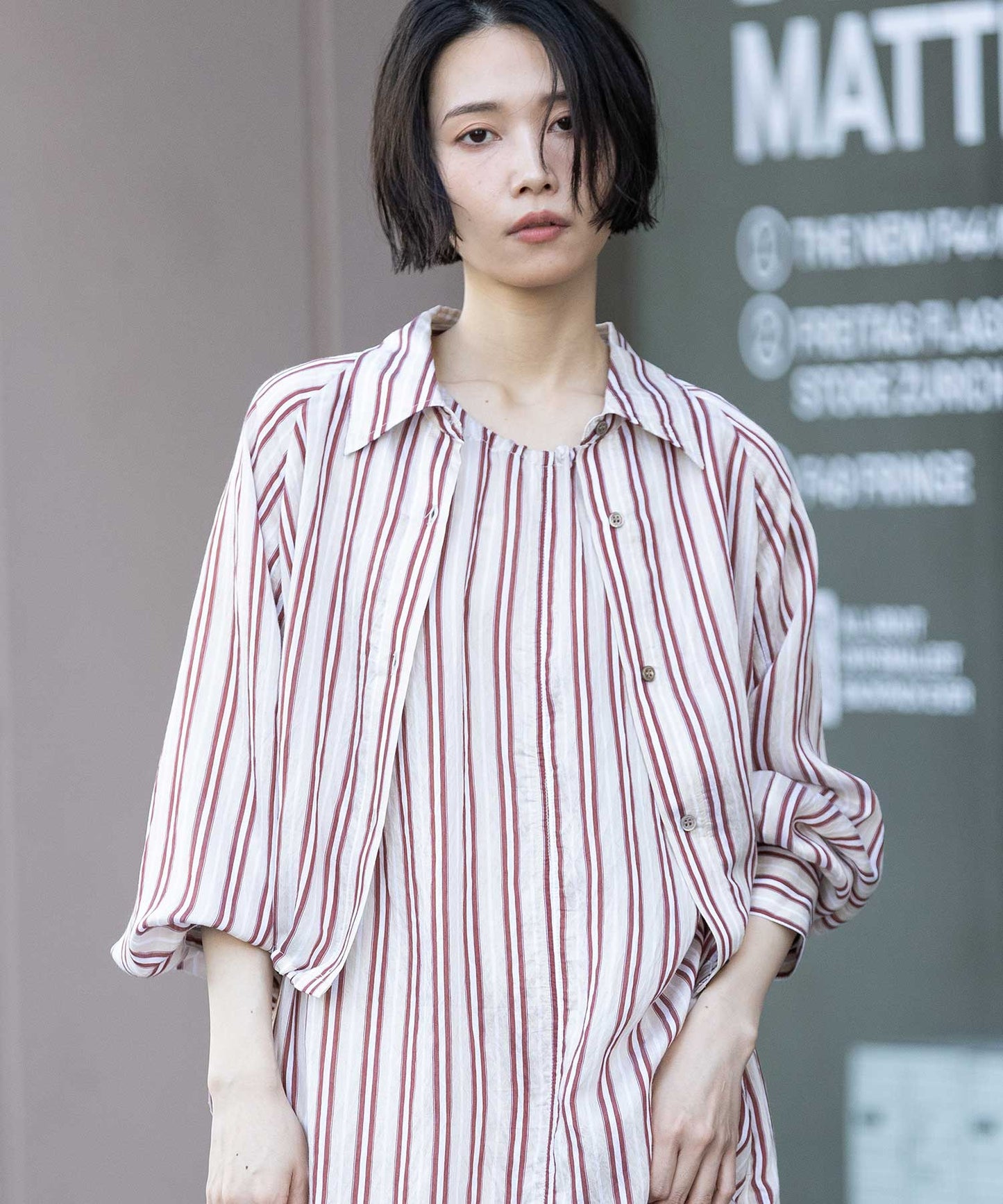 【Turkey】ストライプクロップドシャツ