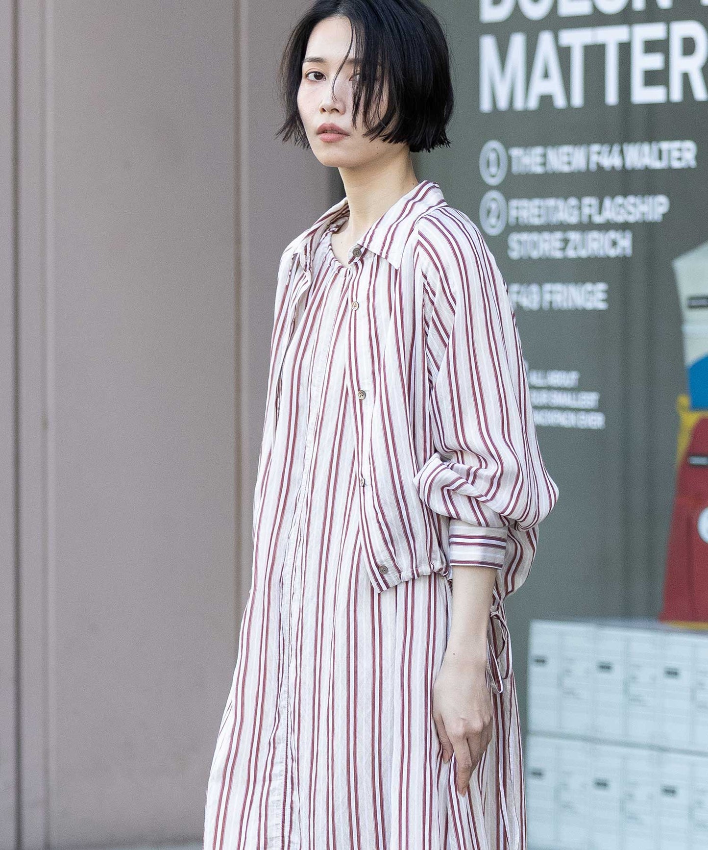 【Turkey】ストライプクロップドシャツ