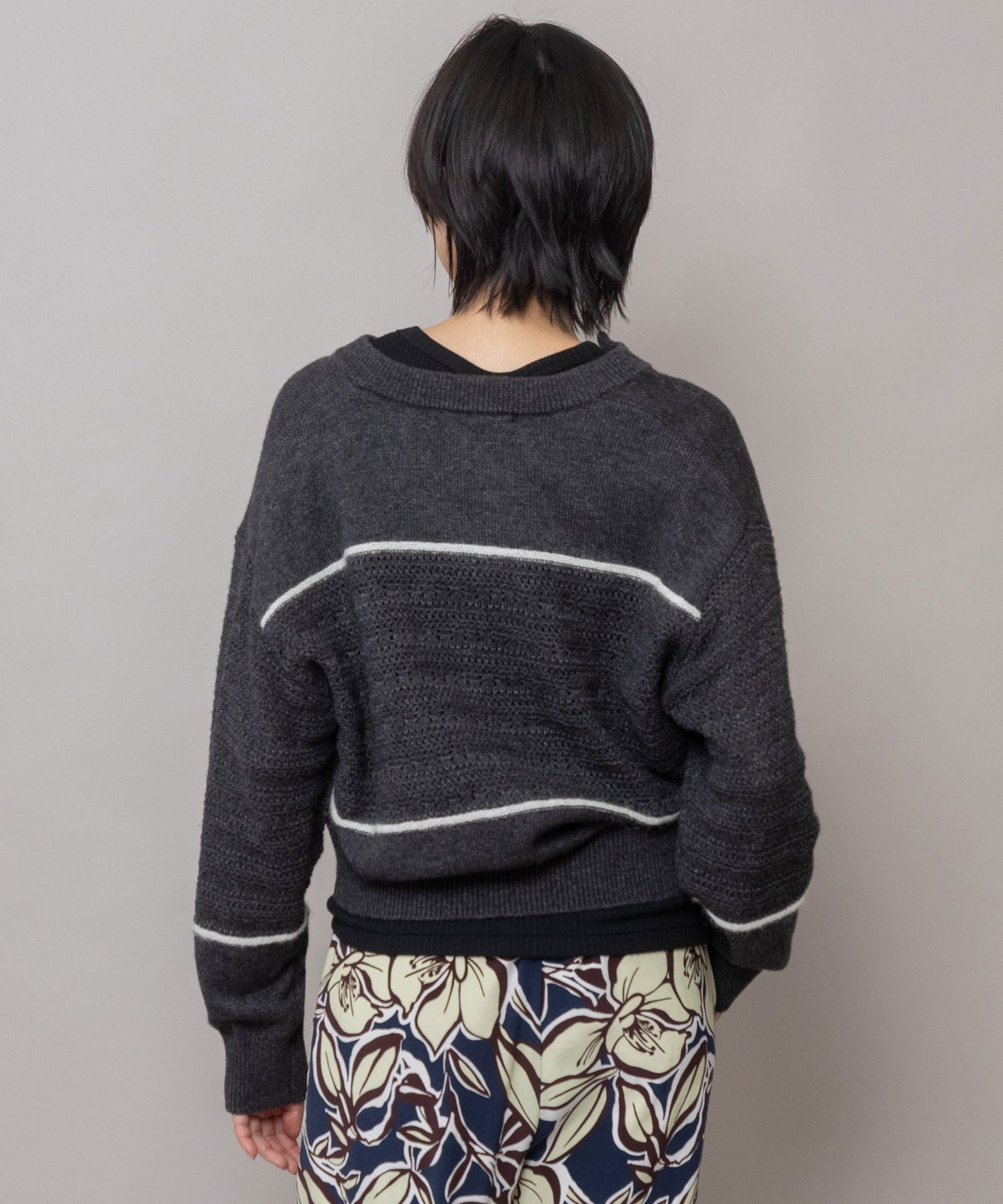 透かし編みニット×モヘア ヘンリーネックプルオーバー
