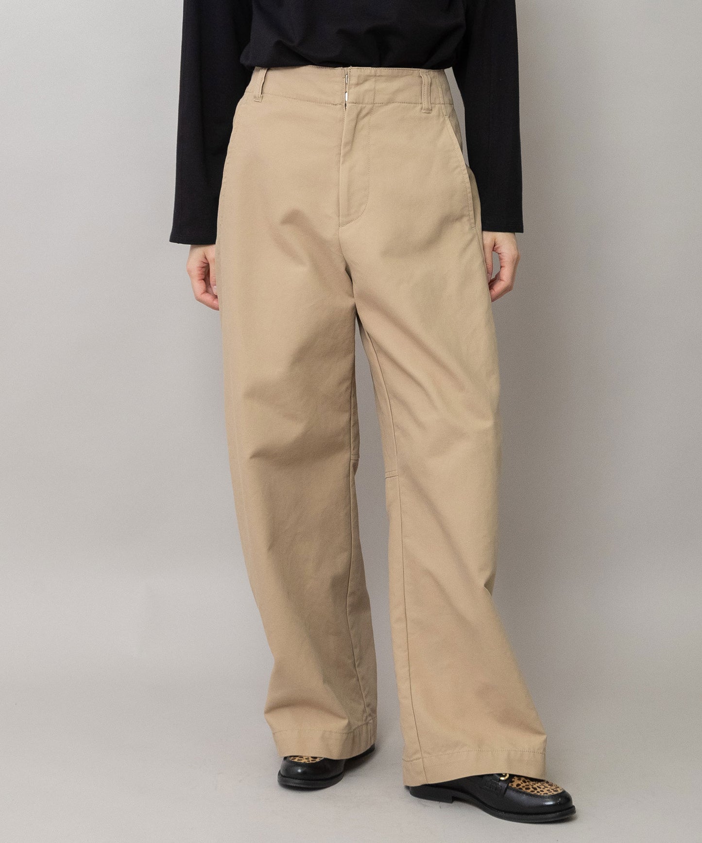 オーガニックコットン バレルチノパンツ