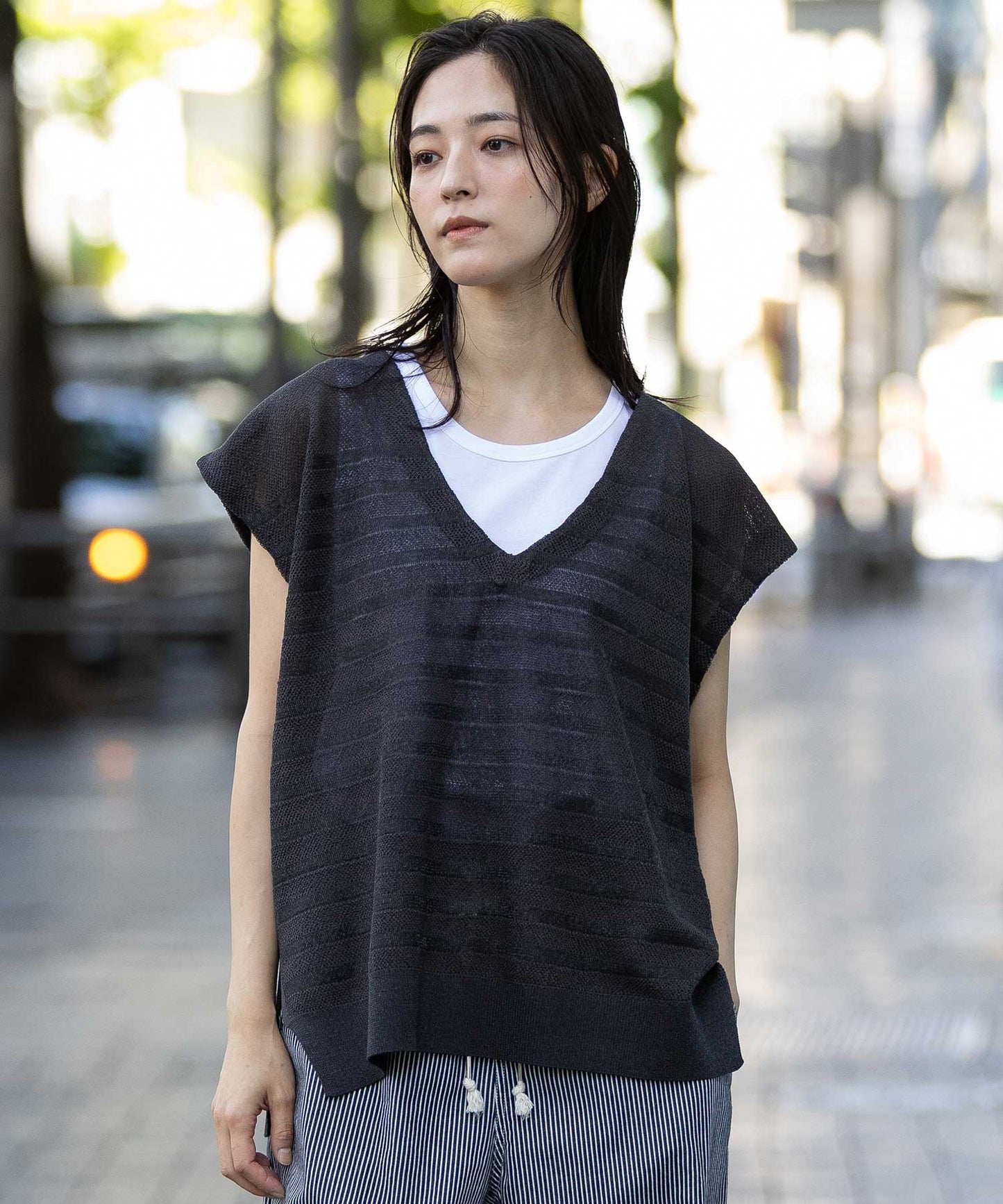 メッシュジャガードボーダーニットVネックスリーブレストップス