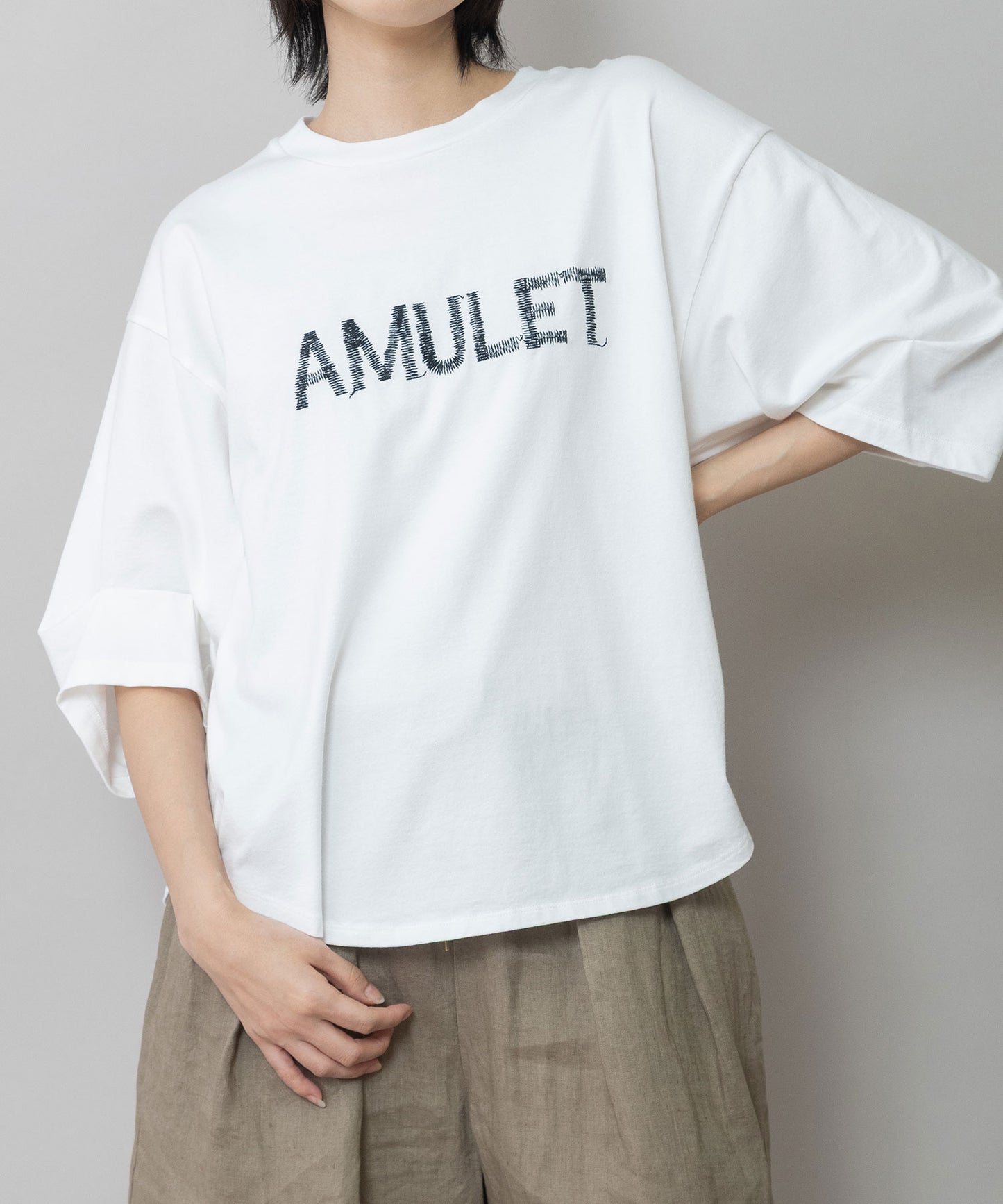 コットンジャージロゴ刺繍Tシャツ