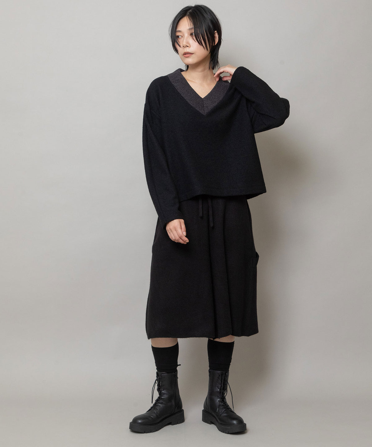 ウールブークレーアムンゼン×ニット Vネックプルオーバー