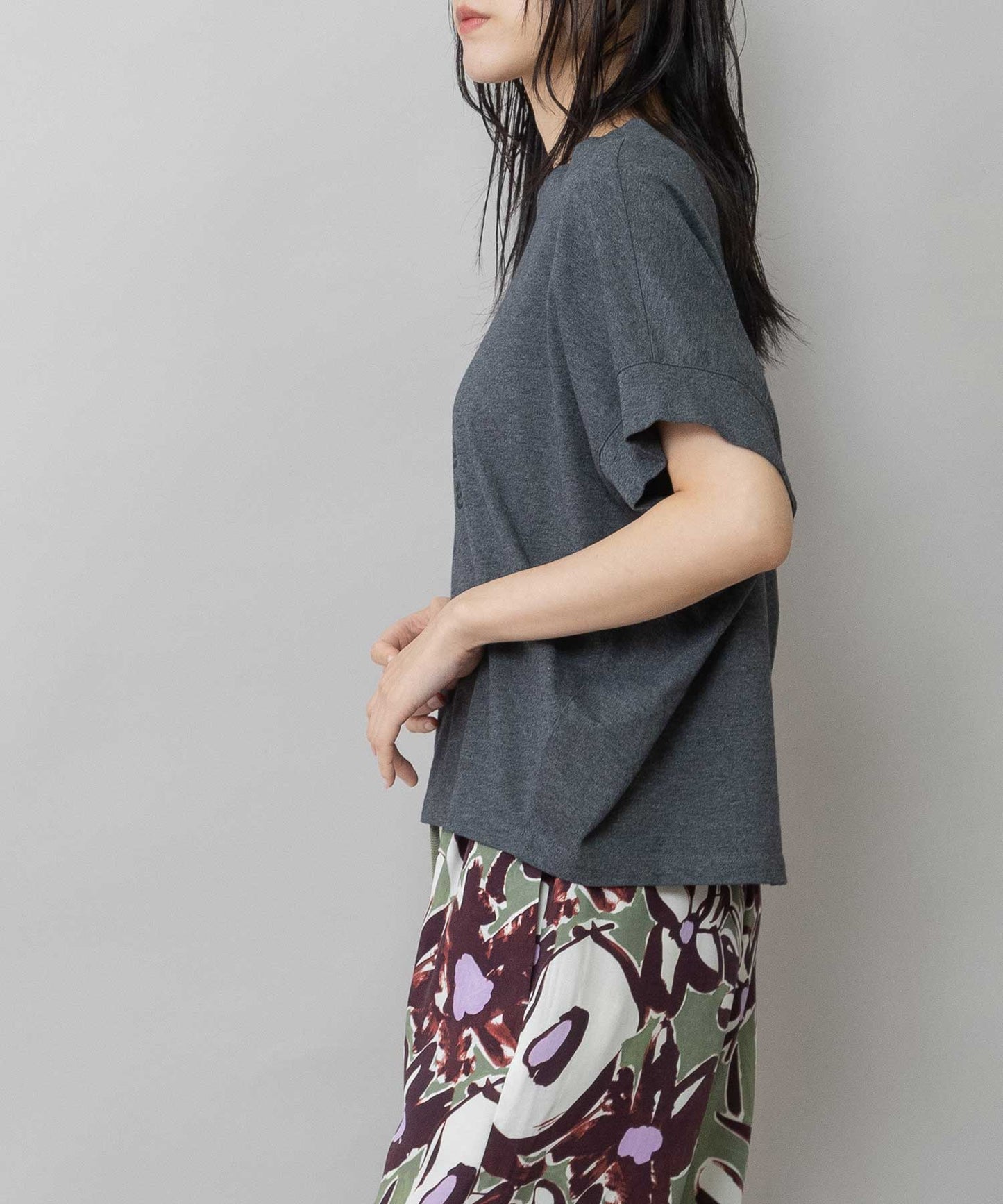 コットンジャージロゴプリントTシャツ