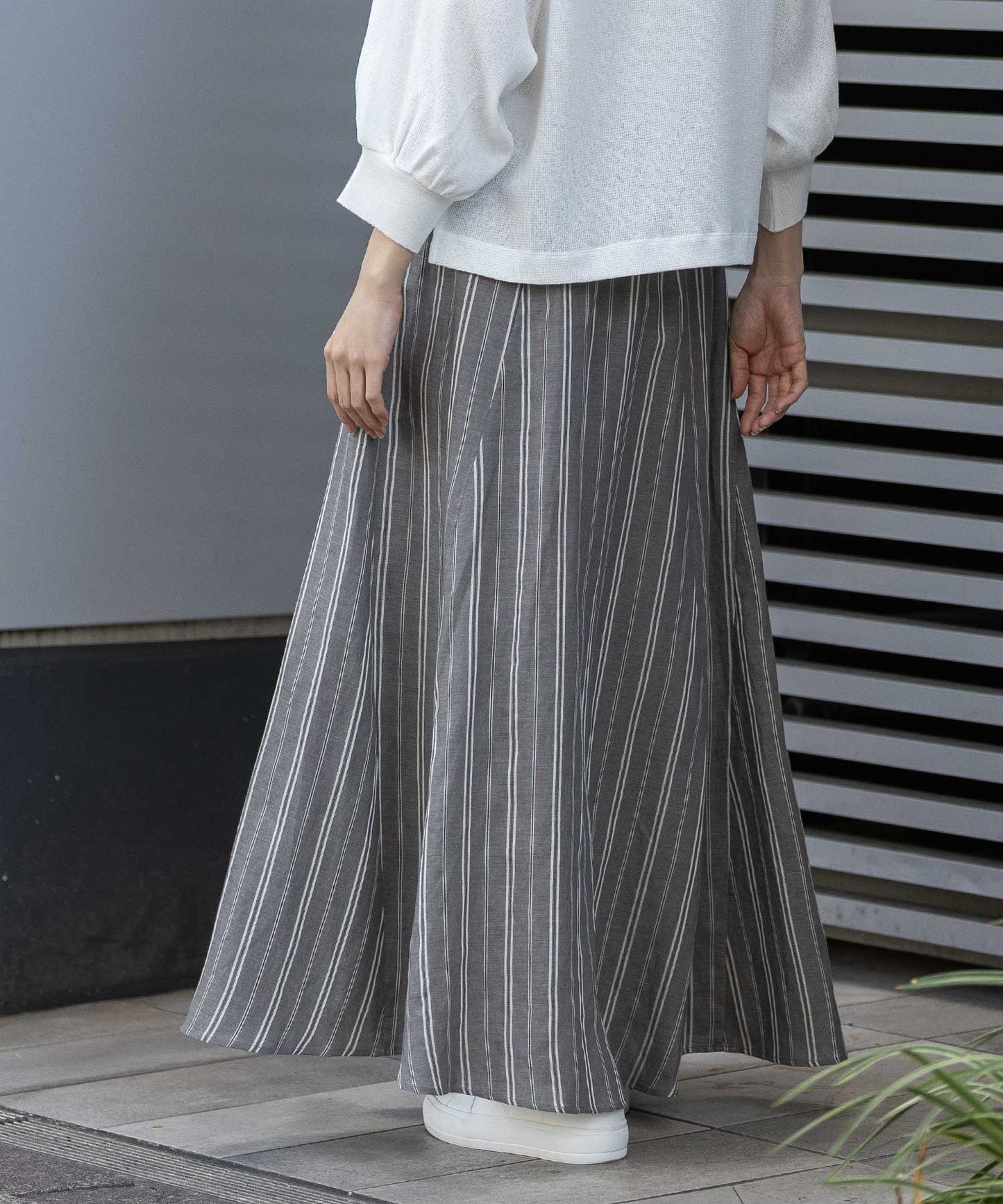 リネンビスコースマルチストライプフレアスカート
