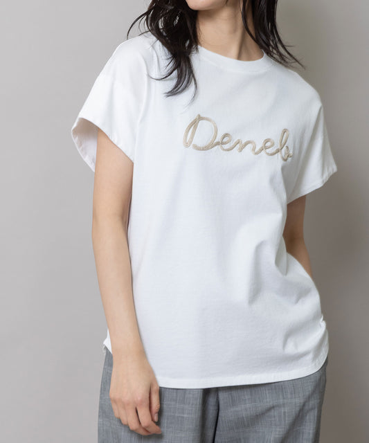 ロゴ刺繍Tシャツ