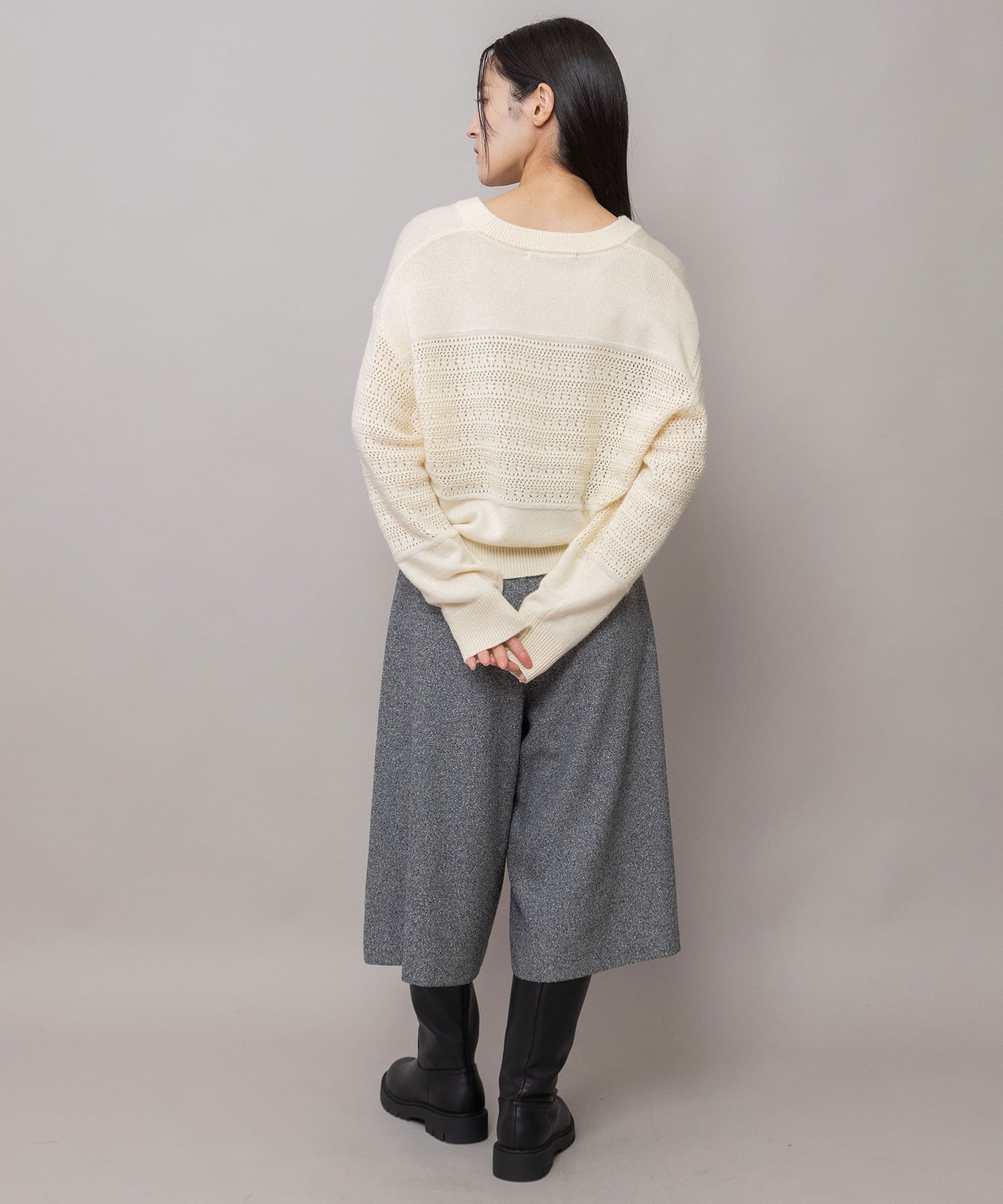透かし編みニット×モヘア ヘンリーネックプルオーバー