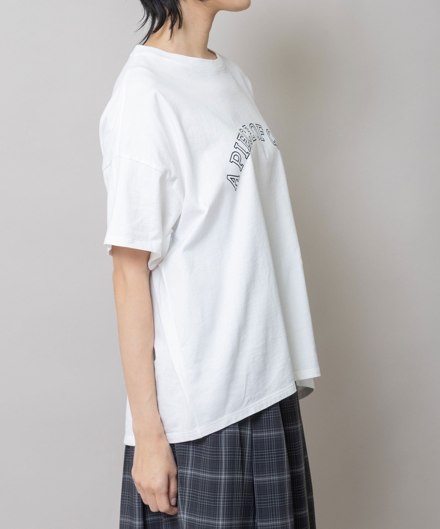 A PIECE OF CAKE”ロゴプリントTシャツ – Munich web shop