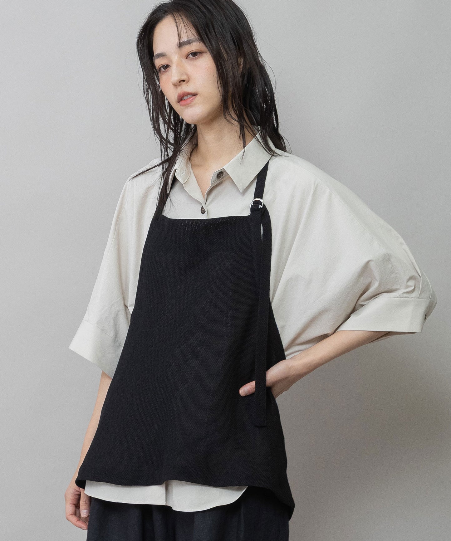 【吸水・速乾性】ポリエステルレーヨンカラミ織りジレ