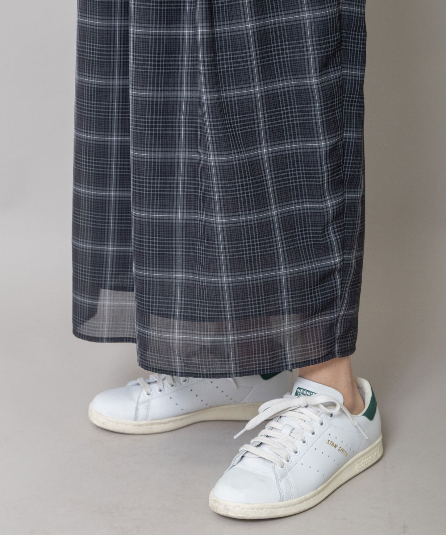セミシアーチェックリブスカート