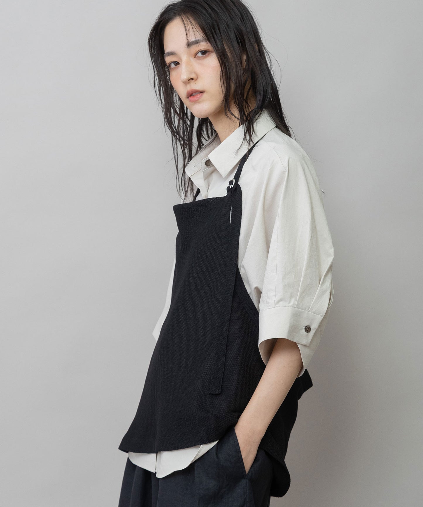 【吸水・速乾性】ポリエステルレーヨンカラミ織りジレ