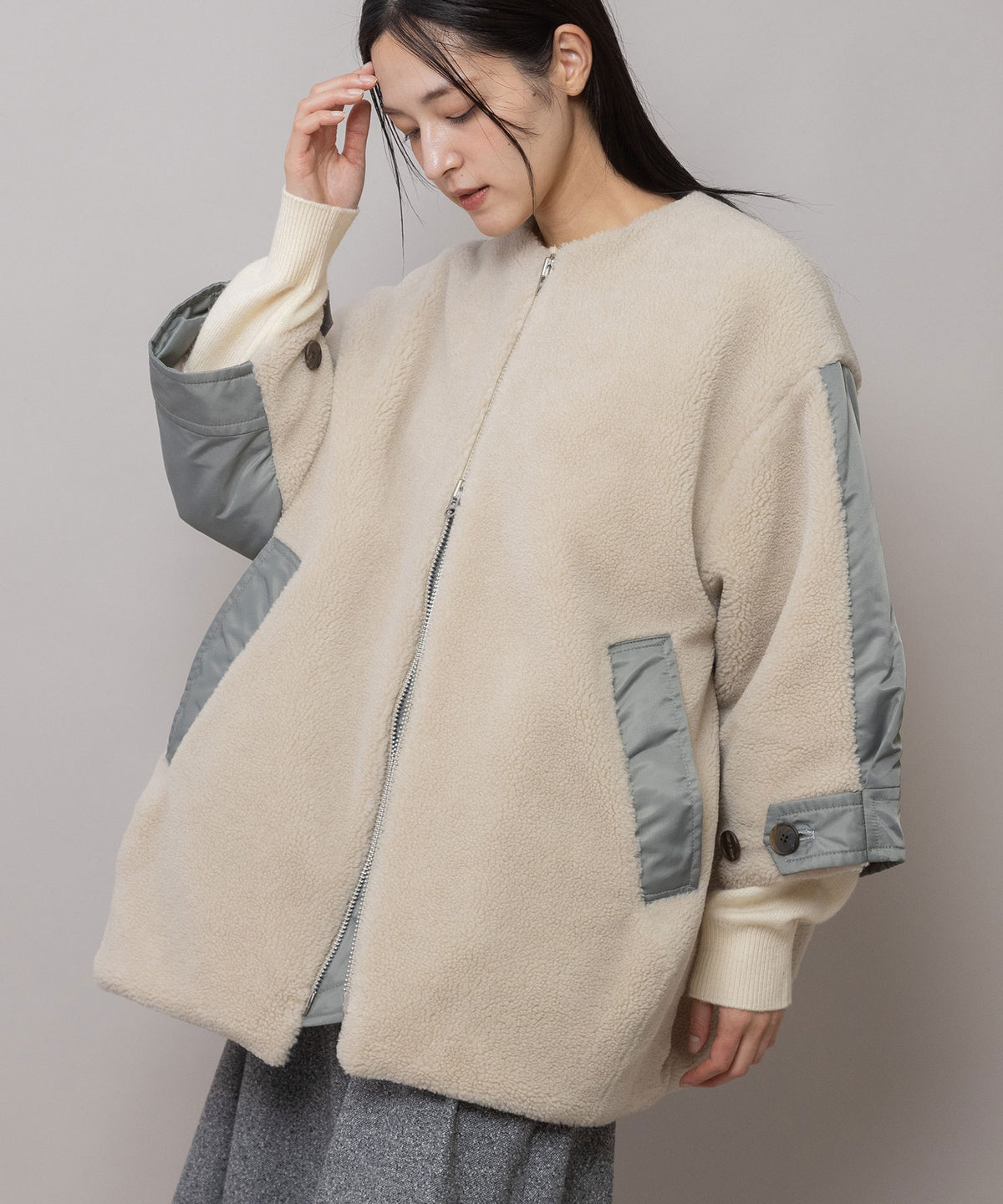 ウールボア×ナイロンツイル ドッキングショートコート