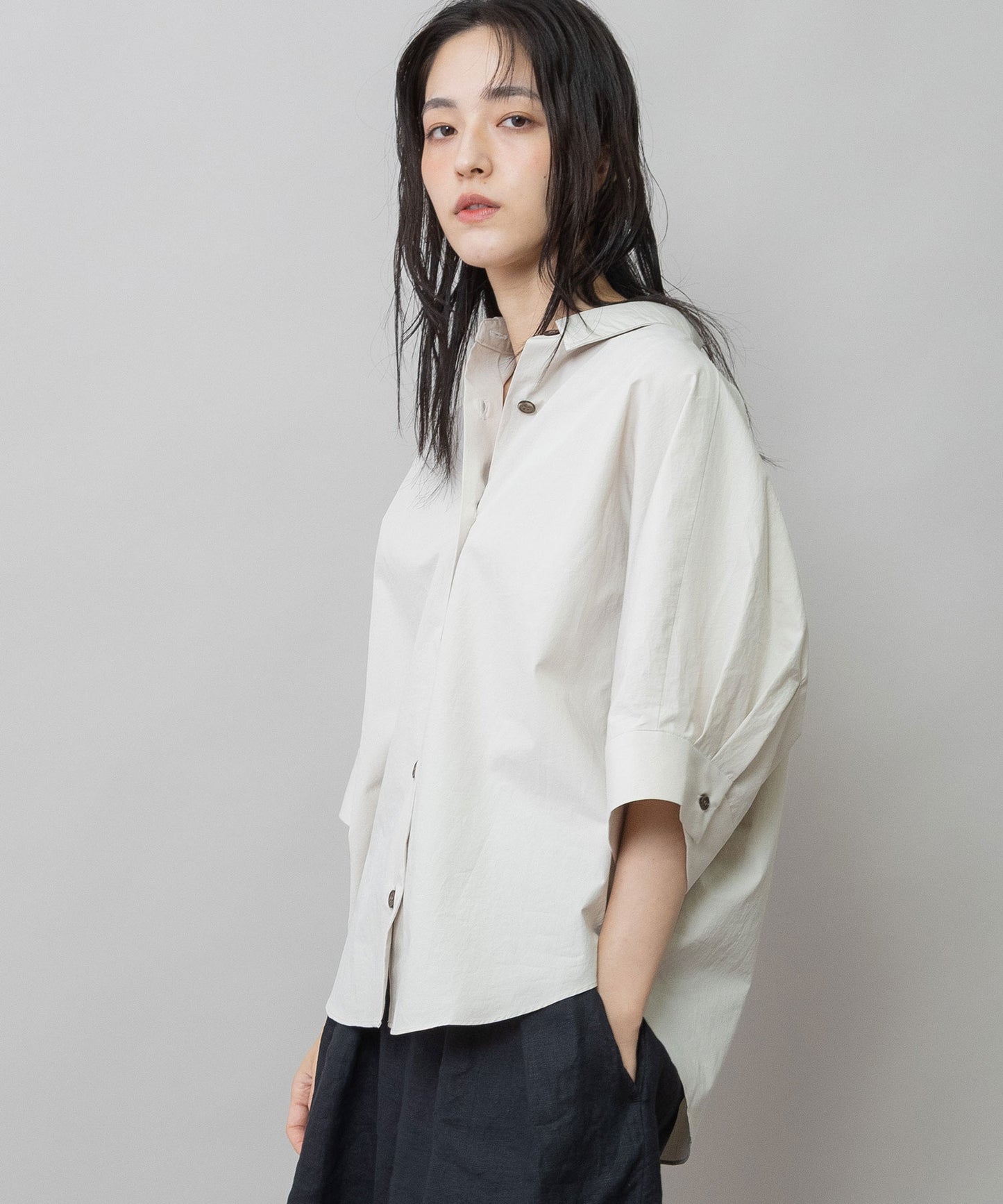 オーガニックコットンタイプライターハーフスリーブシャツ