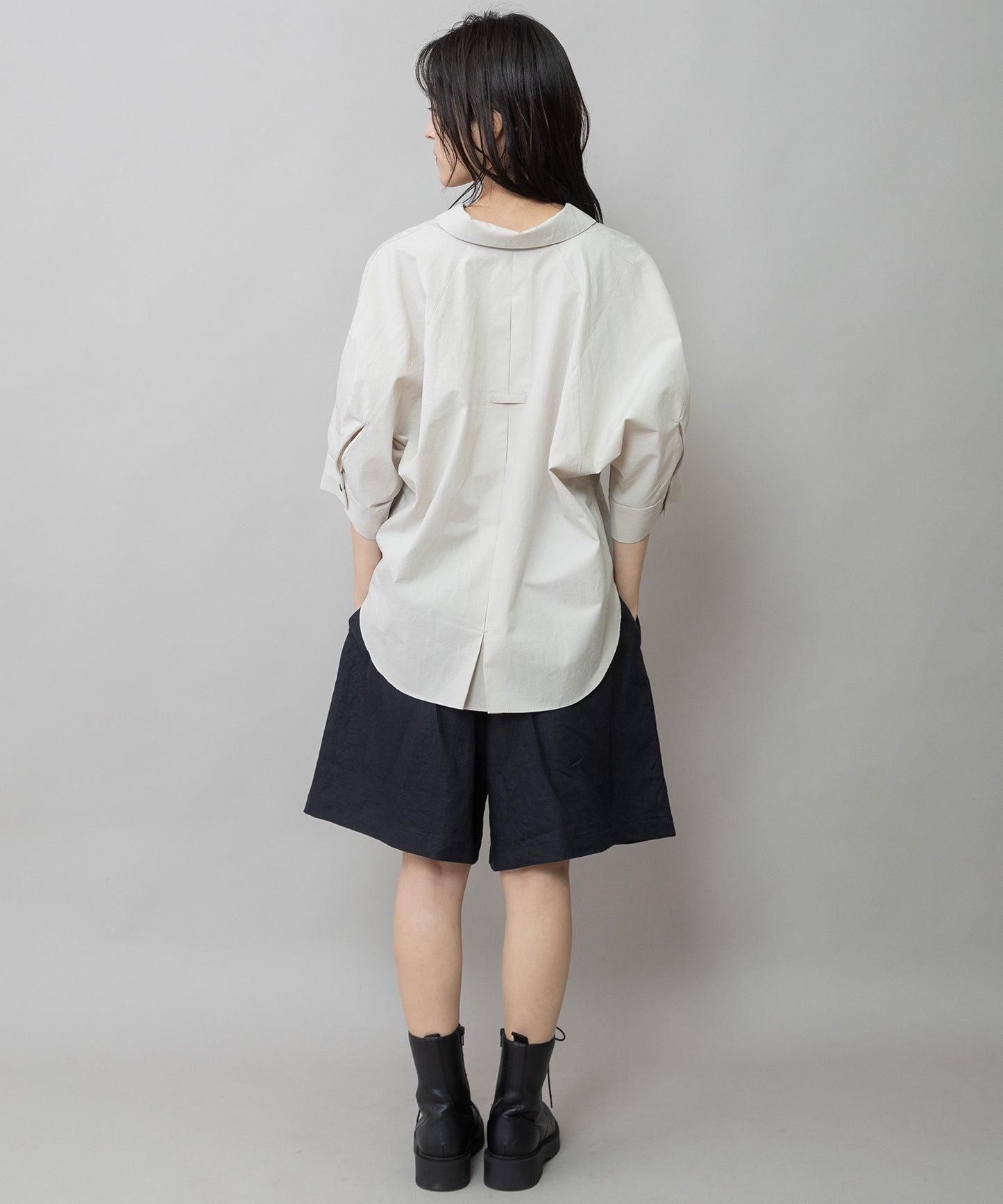 オーガニックコットンタイプライターハーフスリーブシャツ