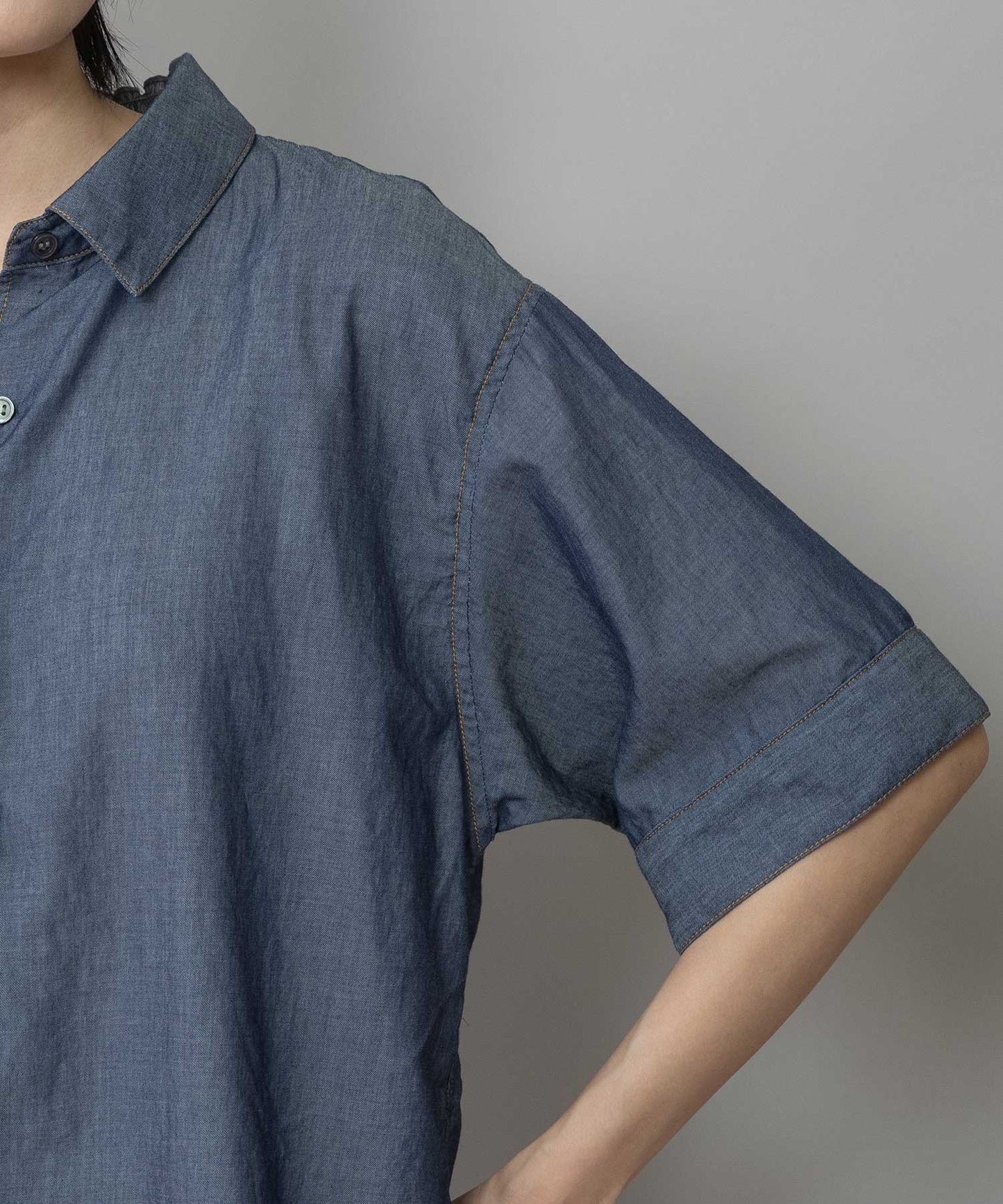 【速乾性】【通気性】2.25ozシアーデニムバックシャーリングカラーシャツ