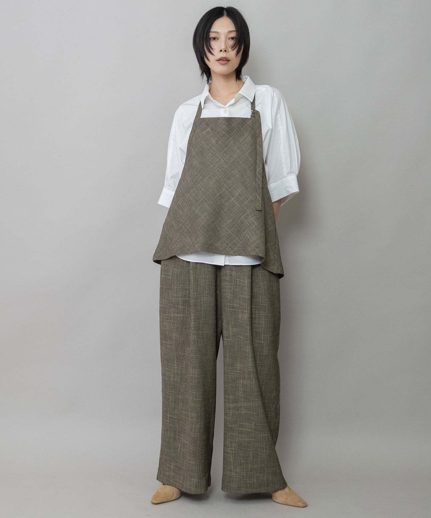 【吸水・速乾性】ポリエステルレーヨンカラミ織りワイドパンツ