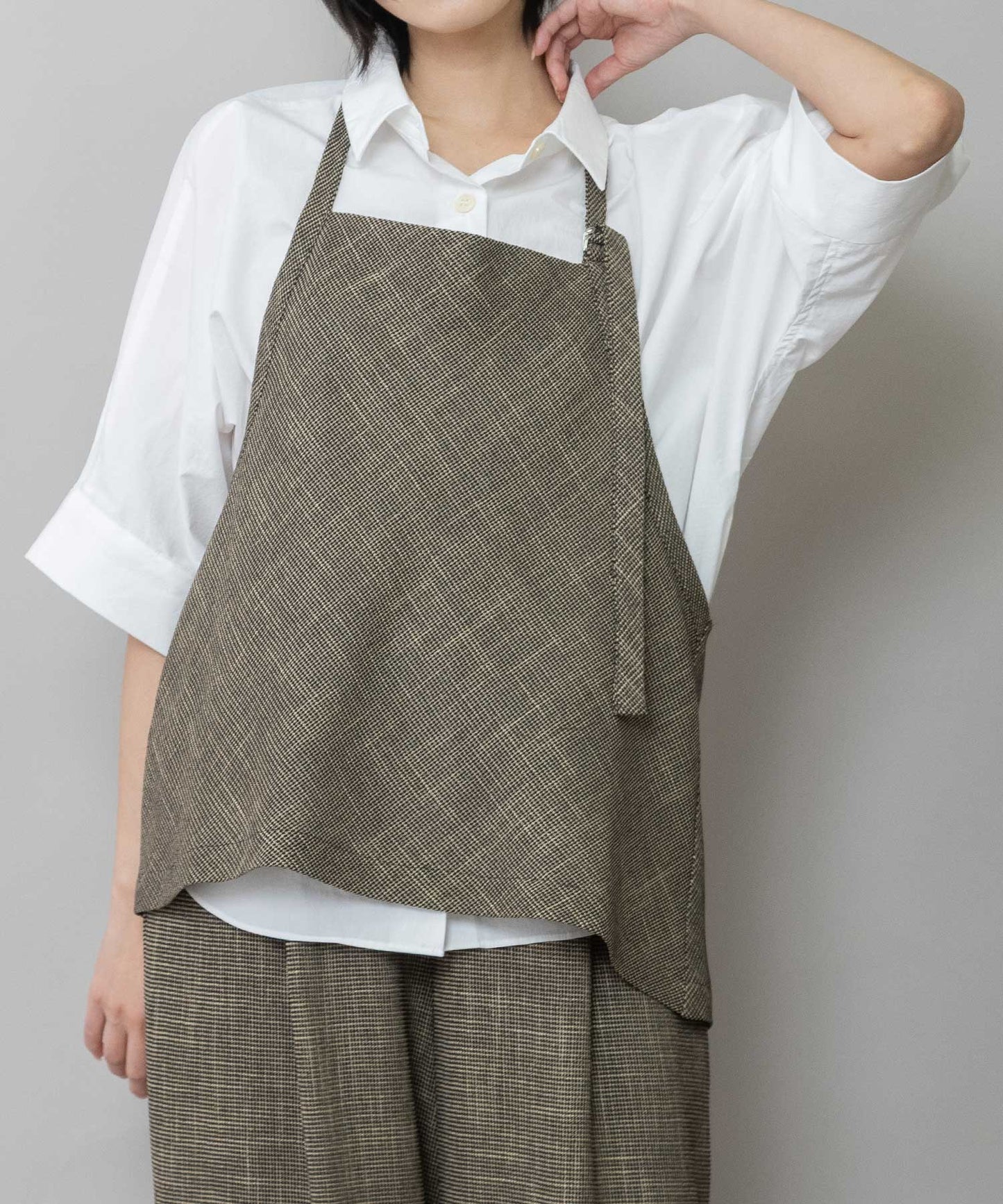 【吸水・速乾性】ポリエステルレーヨンカラミ織りジレ