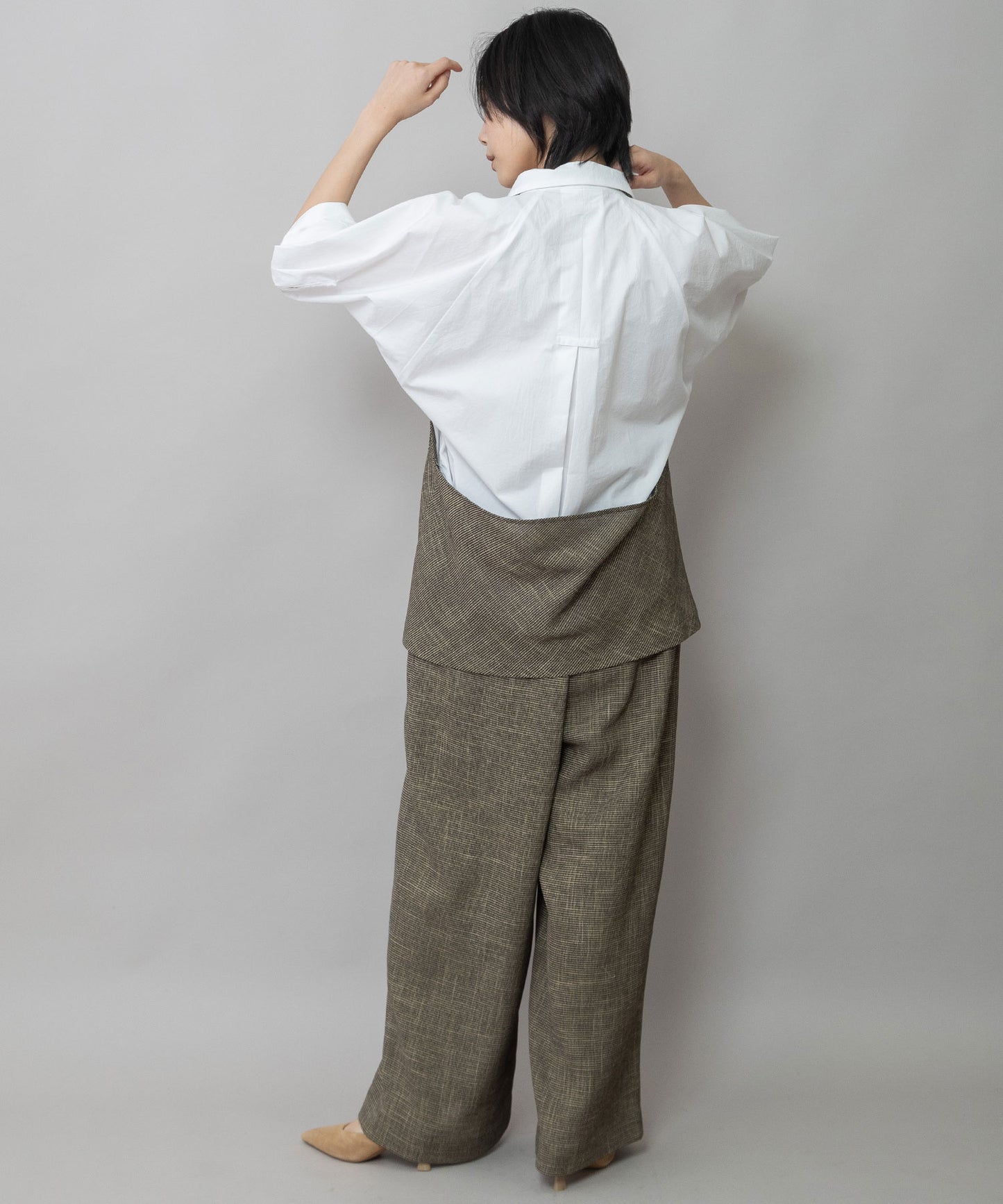 【吸水・速乾性】ポリエステルレーヨンカラミ織りジレ