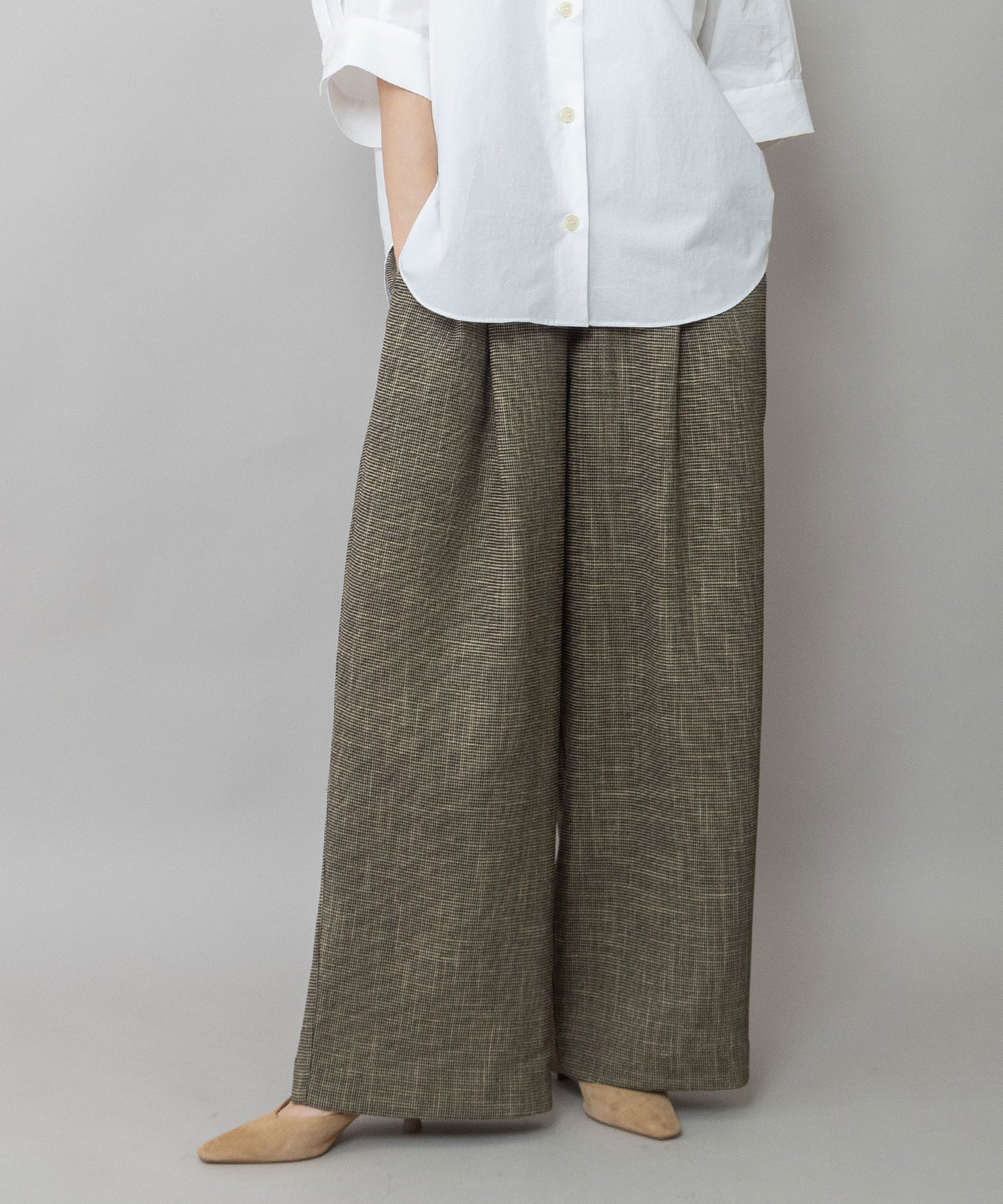 【吸水・速乾性】ポリエステルレーヨンカラミ織りワイドパンツ