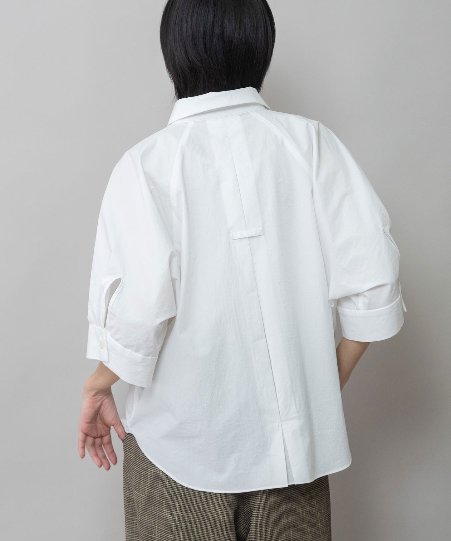 オーガニックコットンタイプライターハーフスリーブシャツ