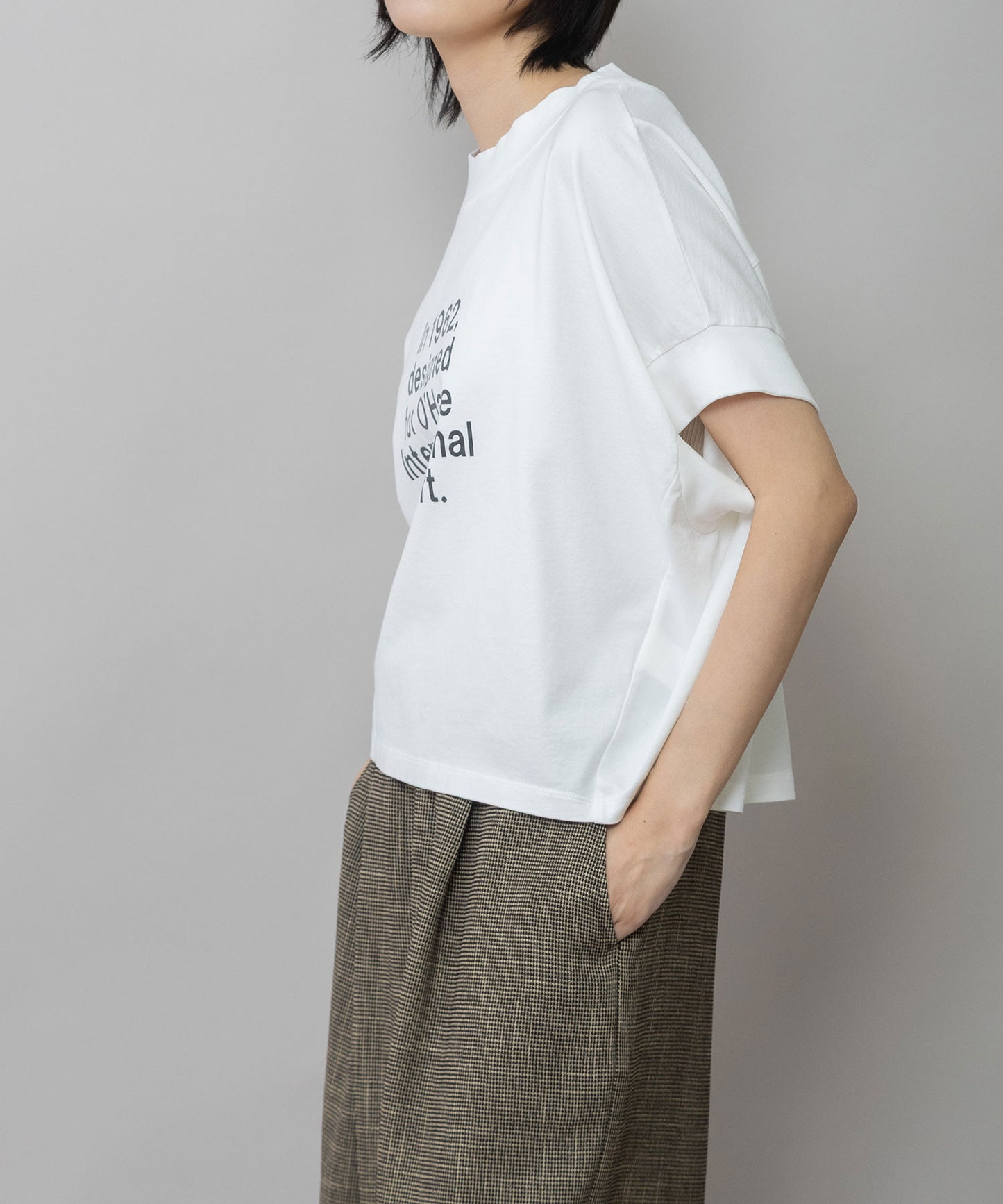 コットンジャージロゴプリントTシャツ