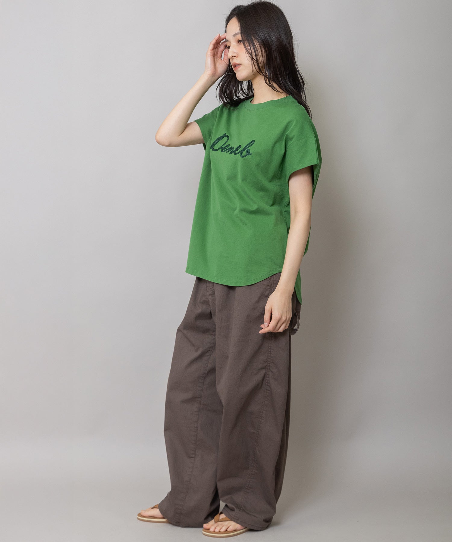 ロゴ刺繍Tシャツ – Munich web shop