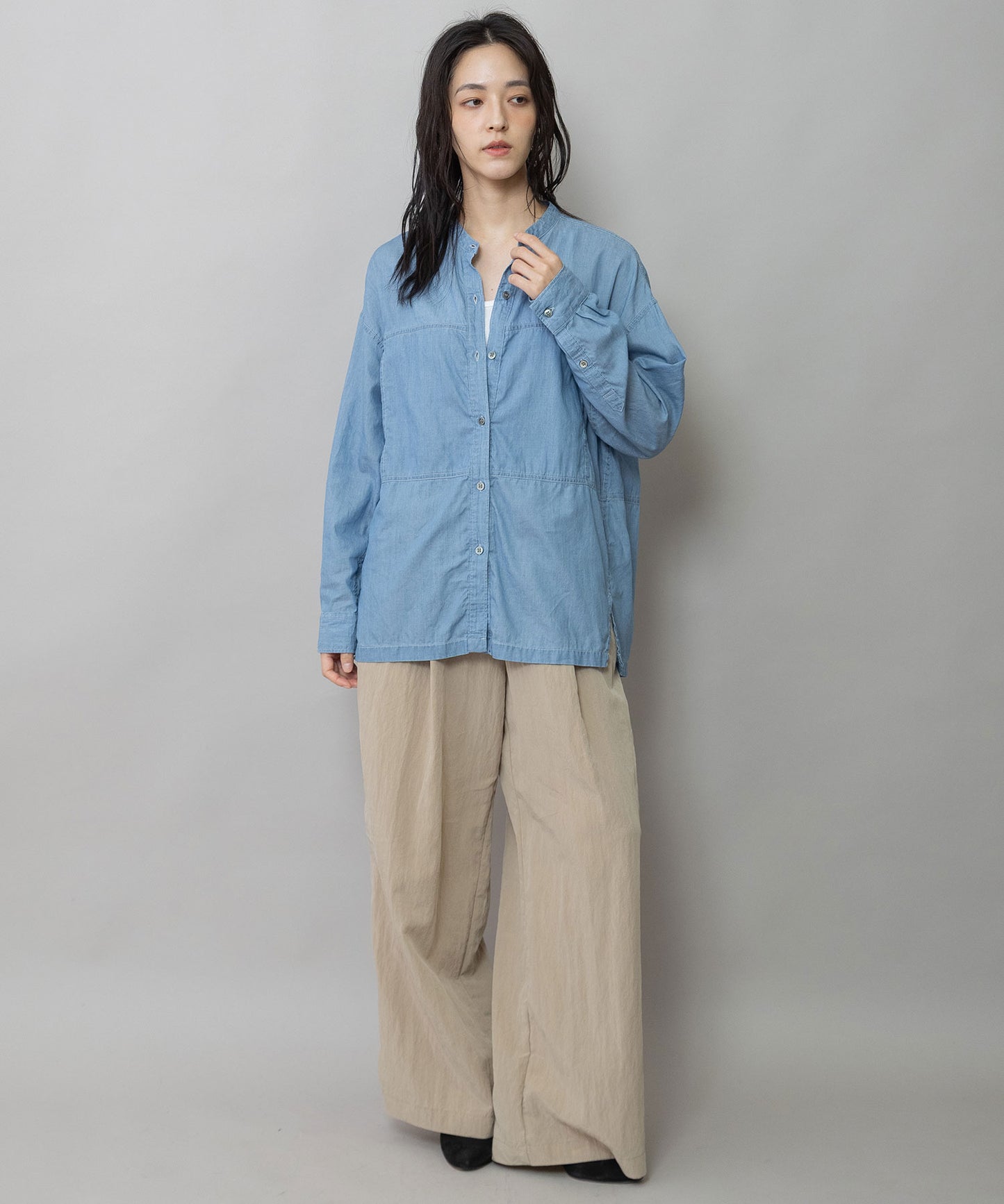 【速乾性】【通気性】2.25ozシアーデニムバンドカラーシャツ