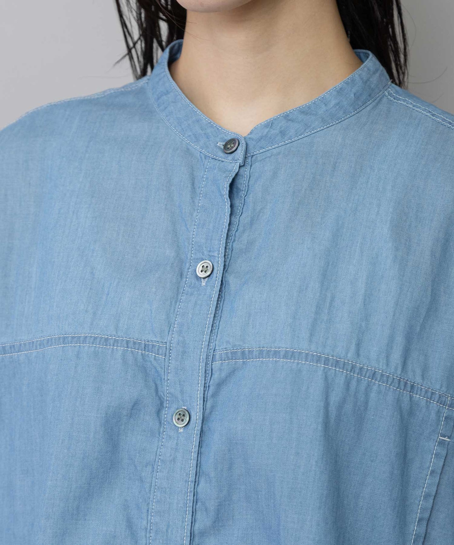 【速乾性】【通気性】2.25ozシアーデニムバンドカラーシャツ