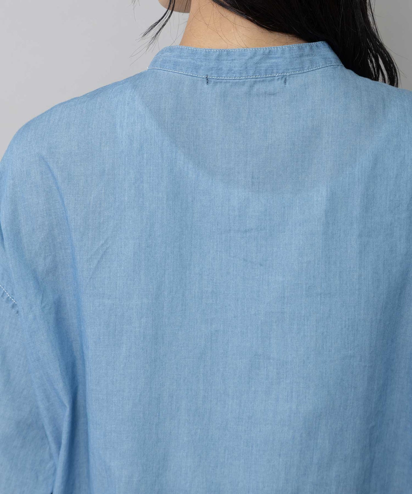 【速乾性】【通気性】2.25ozシアーデニムバンドカラーシャツ