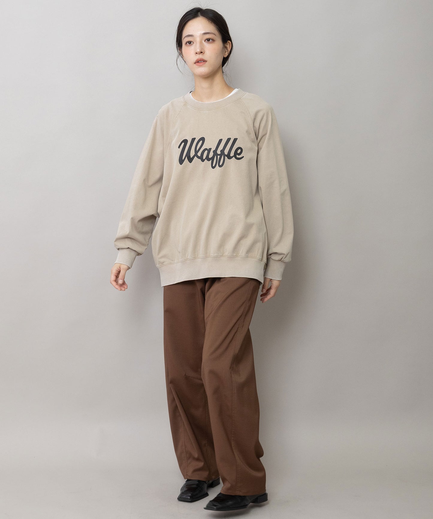 シック＆シンポリエステルツイル バレルパンツ