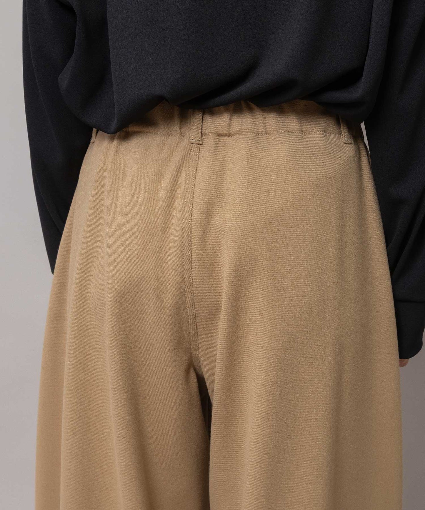 スポンジフランネル タックバレルパンツ